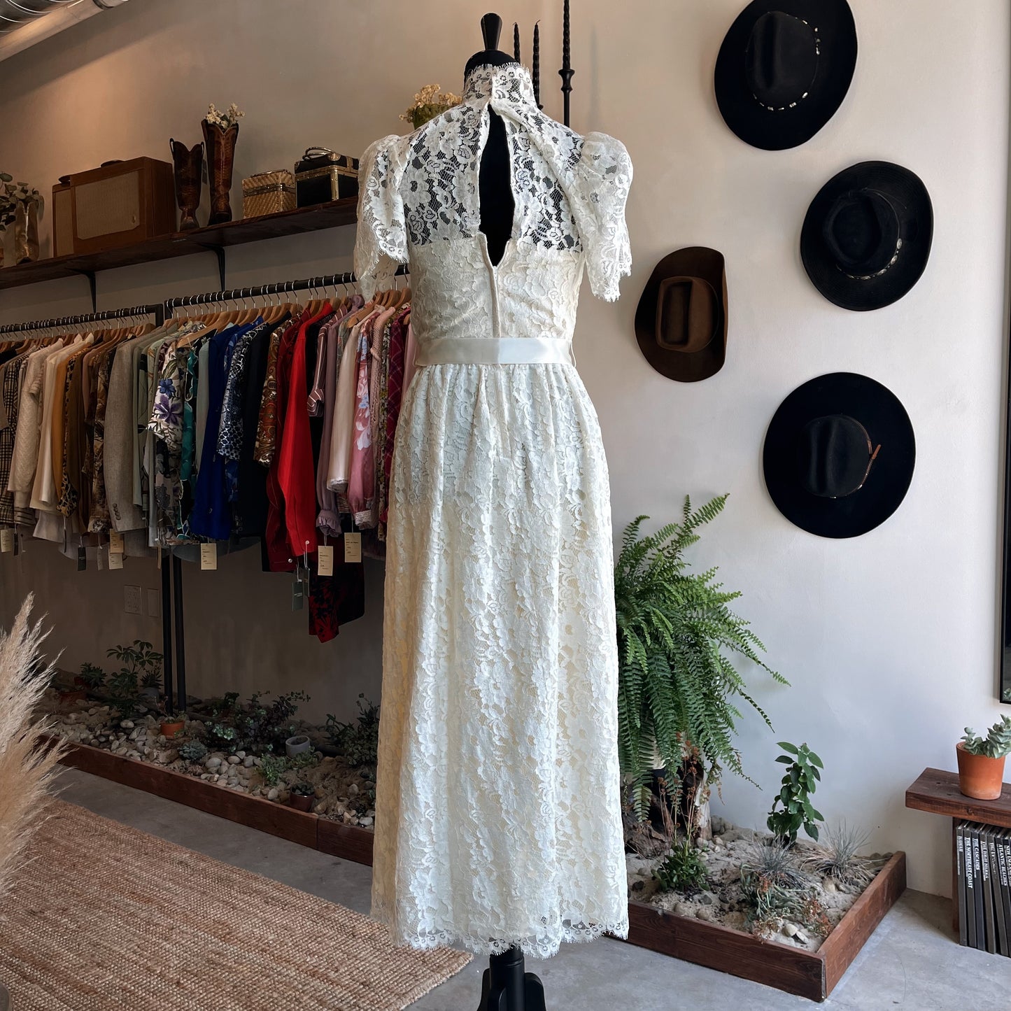 Vintage 70’s Dessy New York Lace White Dress
