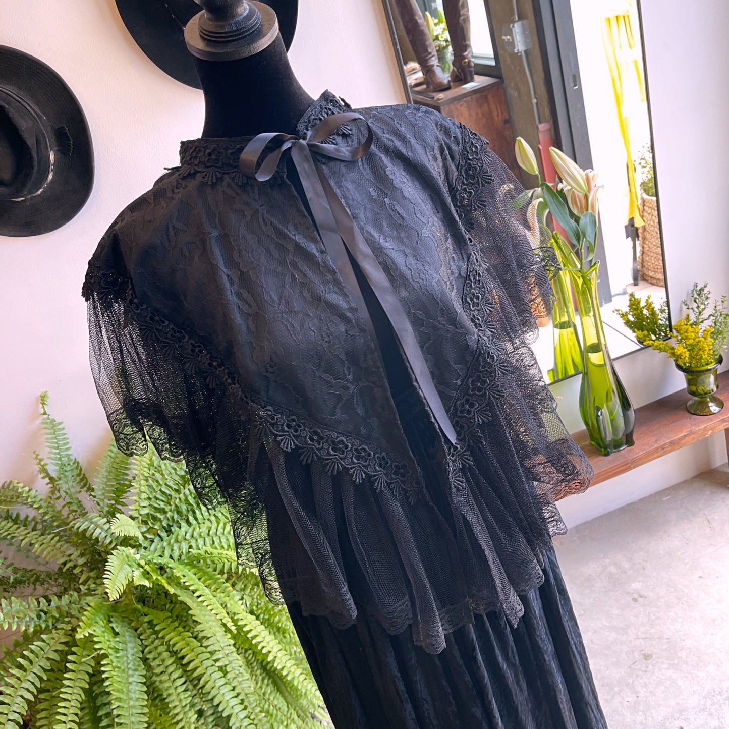 Vintage Hopeless Romantic Lace Cape