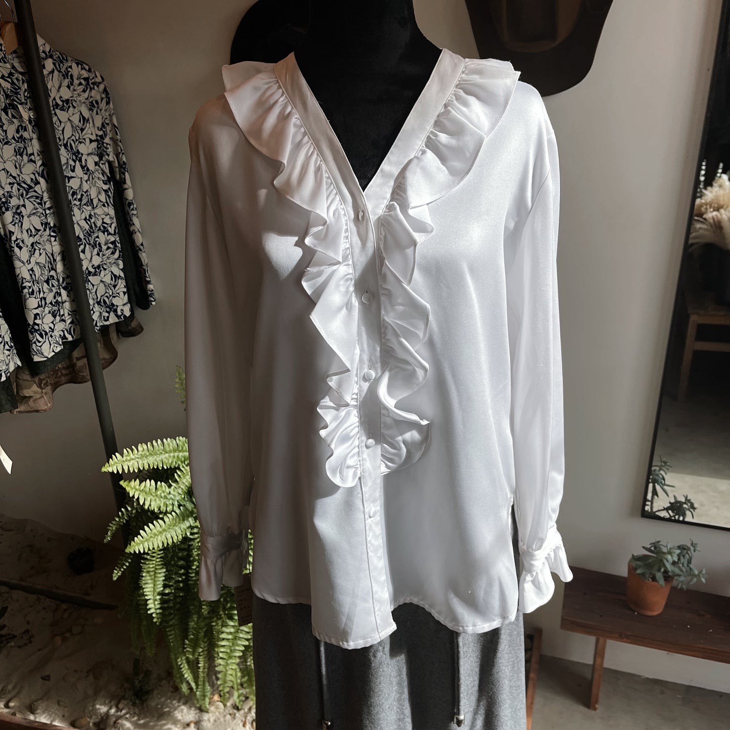 Vintage I. Magnin Ruffle Blouse 80’s