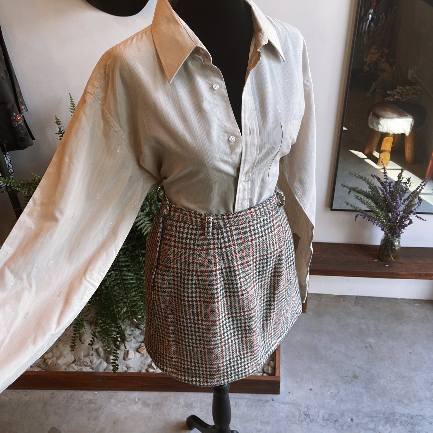 1960s Vintage Plaid Wool Mini Skirt