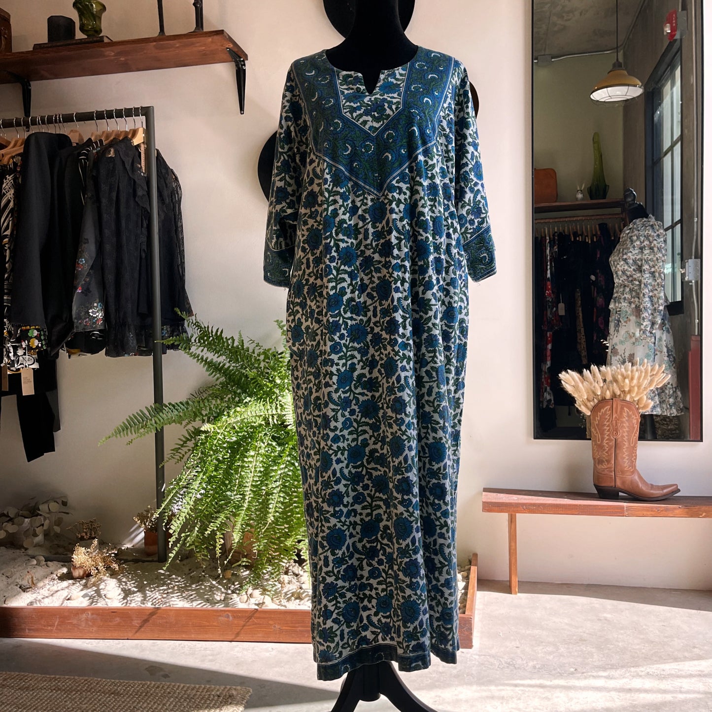 1970s Vintage Cotton Caftan Dress