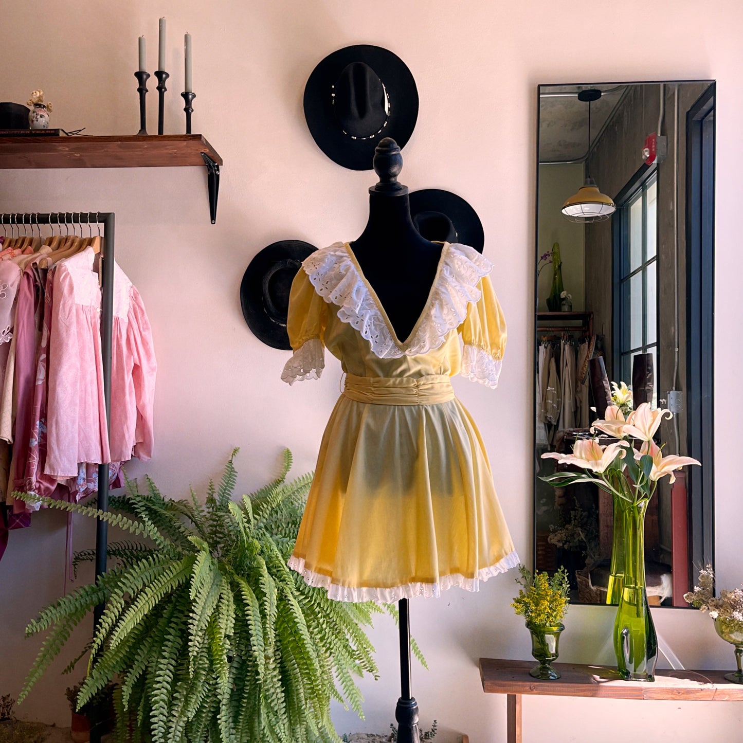 60’s Handmade Ruffle Mini Dress
