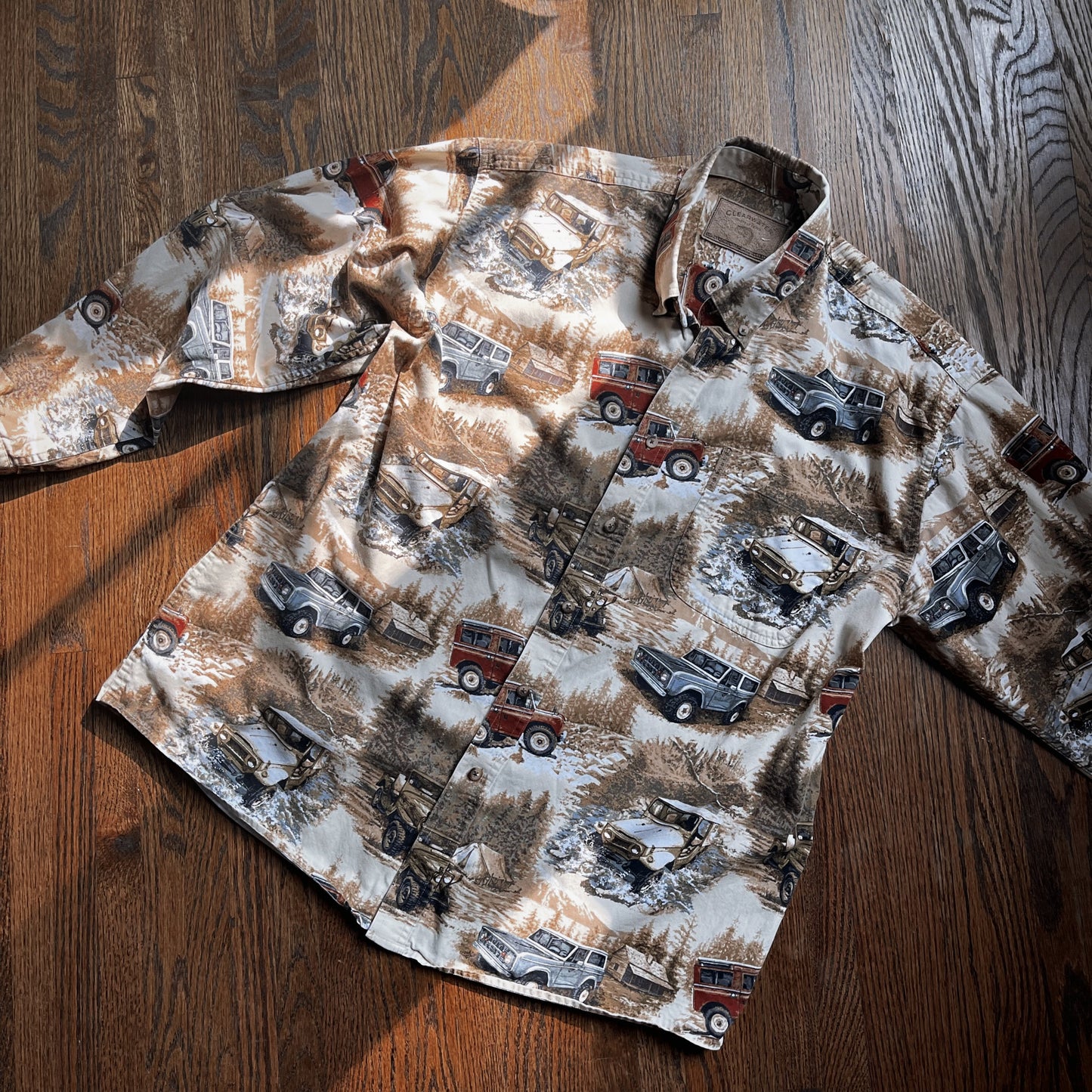 Vintage Clearwater Outfitters Button-Up with Jeep Novelty Print 90’s - SHOP EZRA