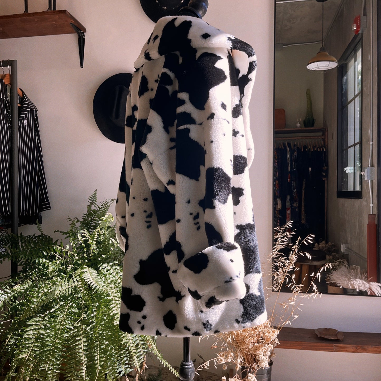 1970s Vintage Cow Faux Fur Coat