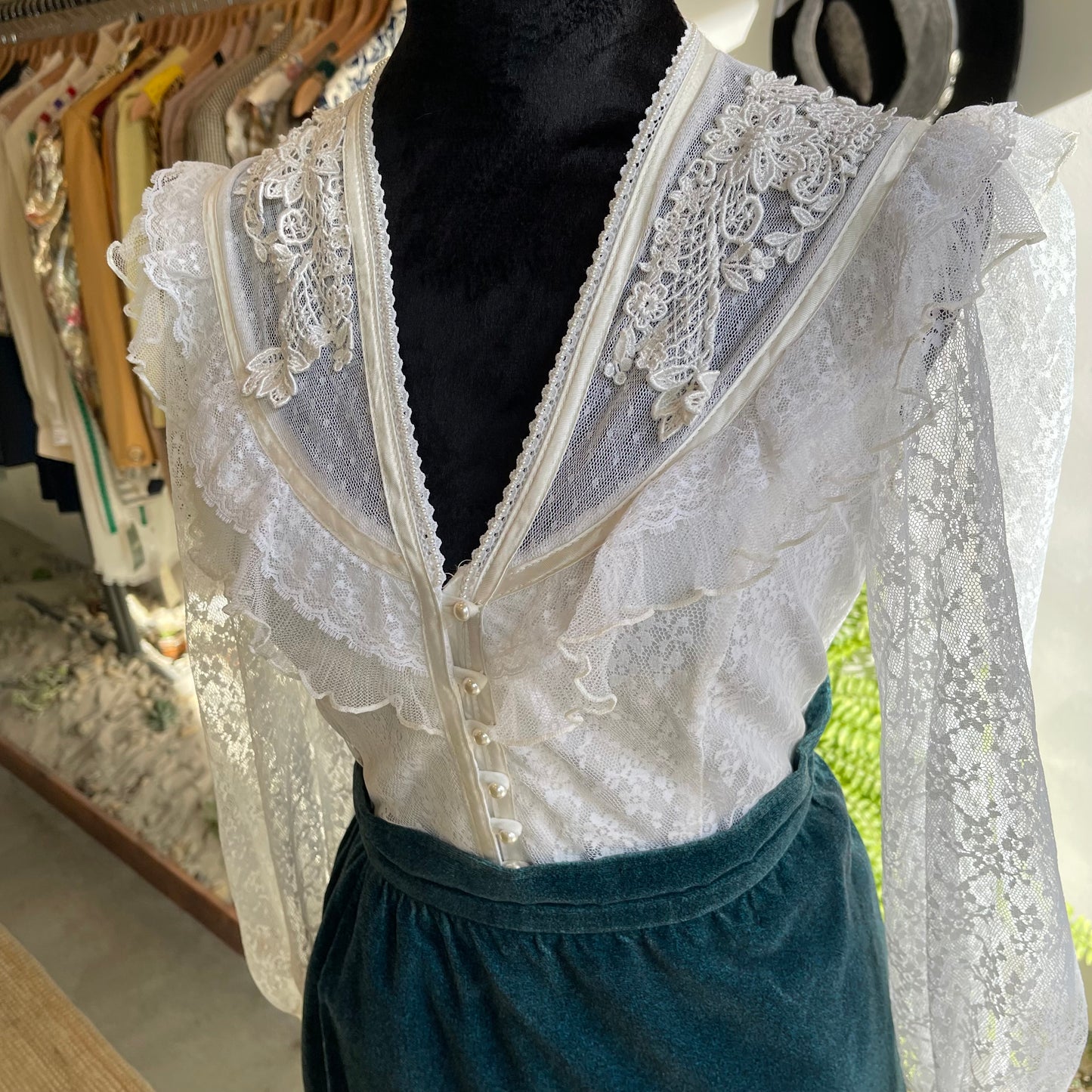 Vintage Gunne Sax Gunnies Lace Victorian Style Blouse 80’s