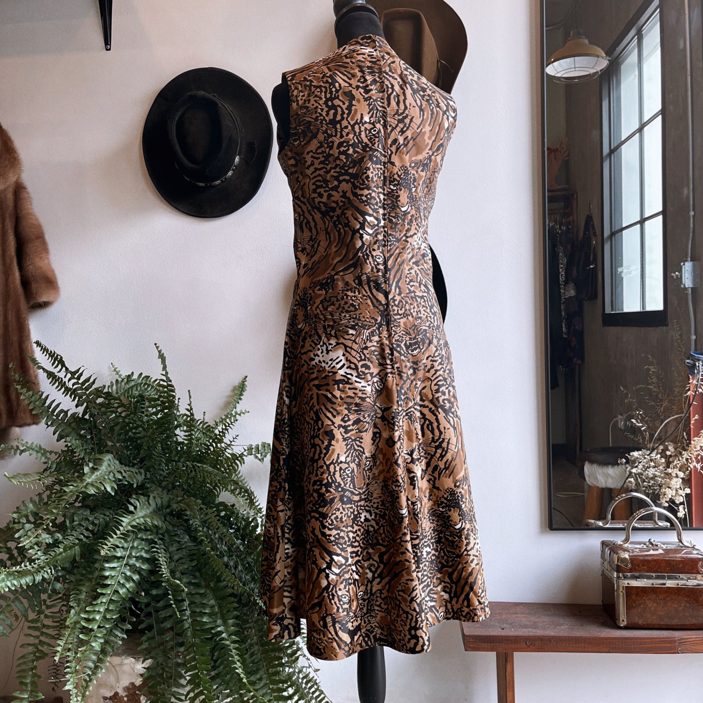 1970s Vintage Leopard Dress