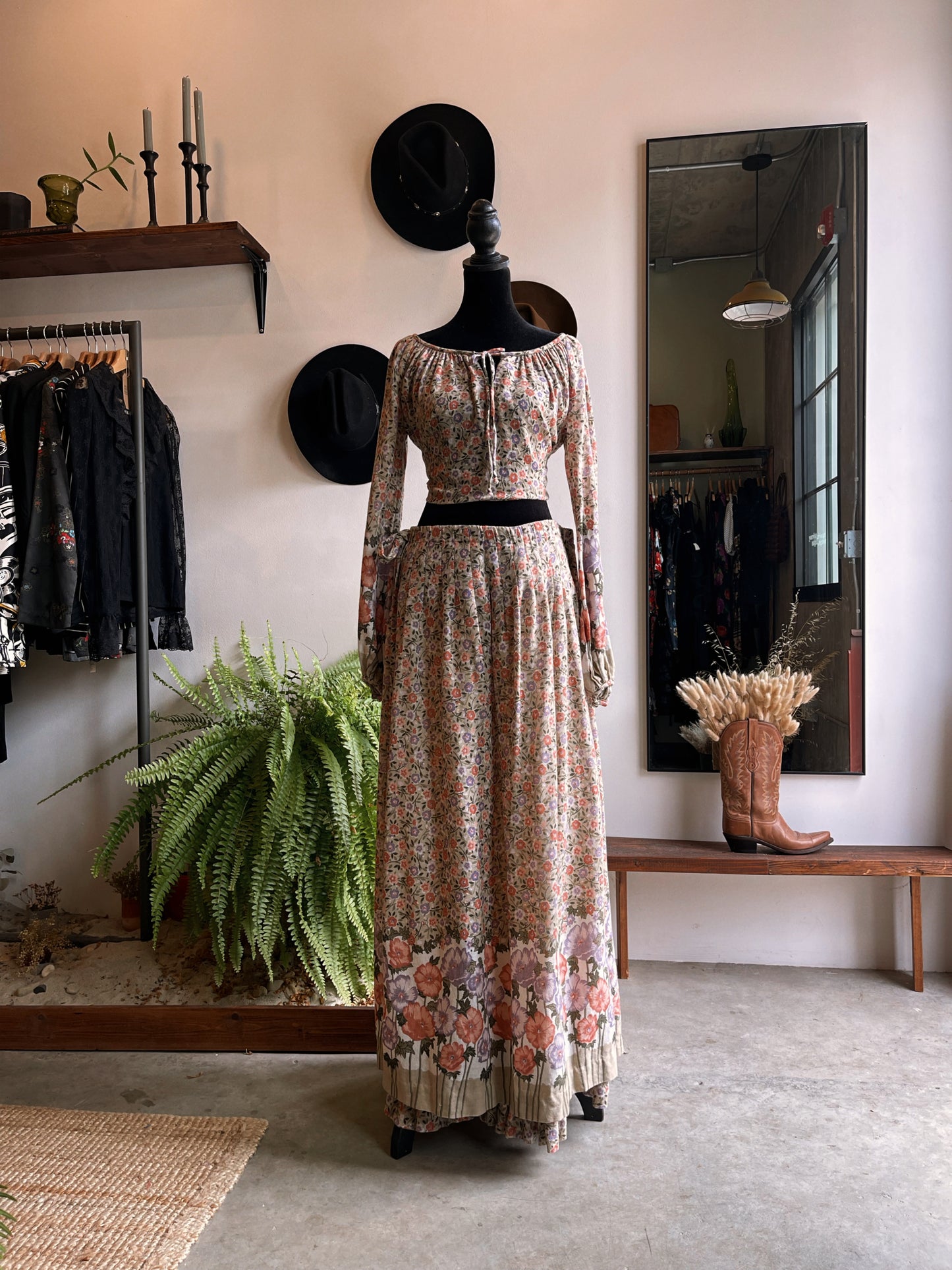 1970s Vintage Chessa Davis Skirt Set