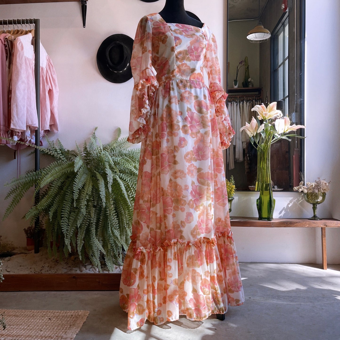 70’s Vintage Floral Dress Butterfly Sleeves