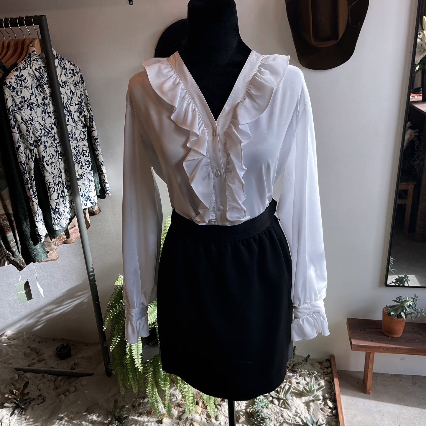 Vintage I. Magnin Ruffle Blouse 80’s