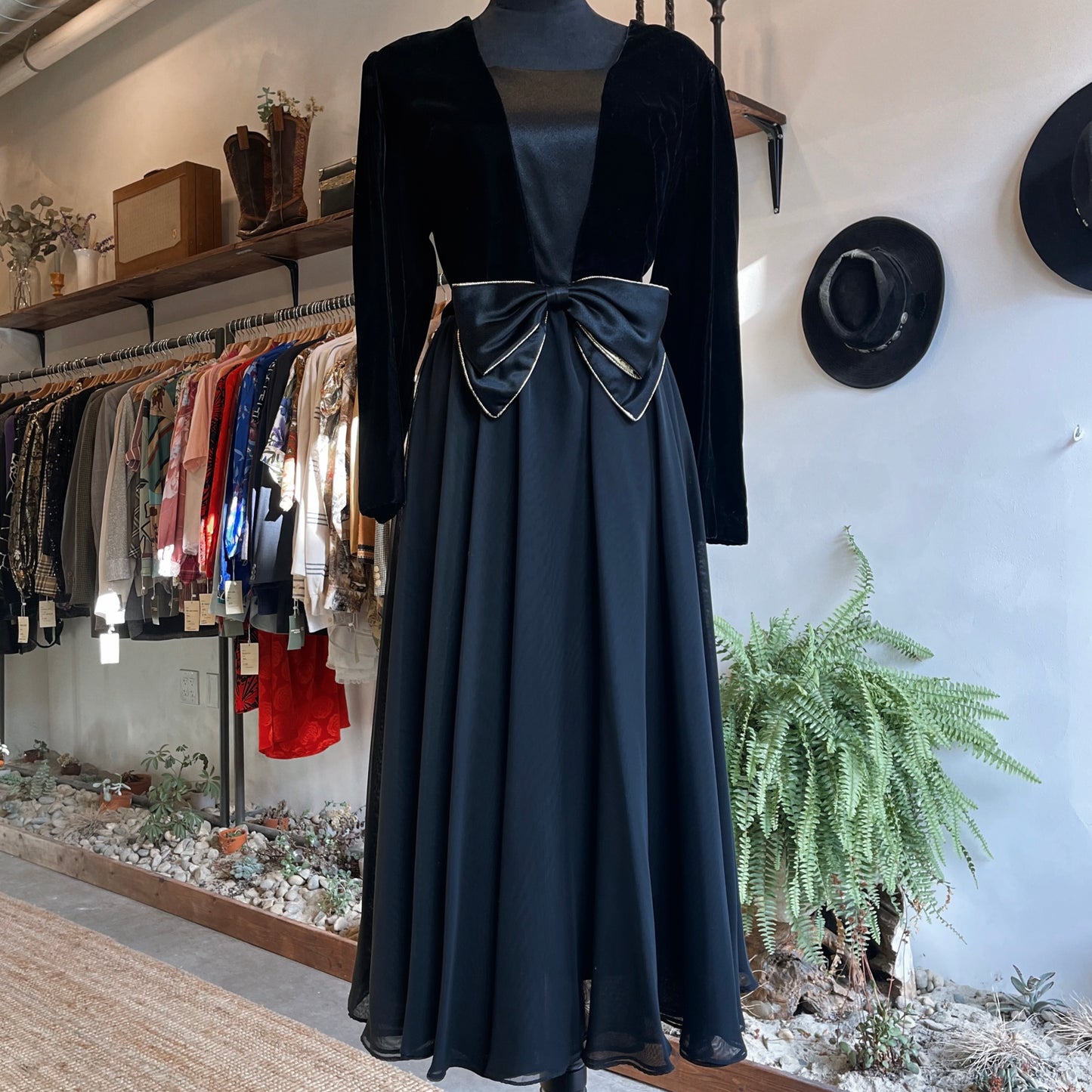 Vintage Talbots Velvet Bow Dress 80’s