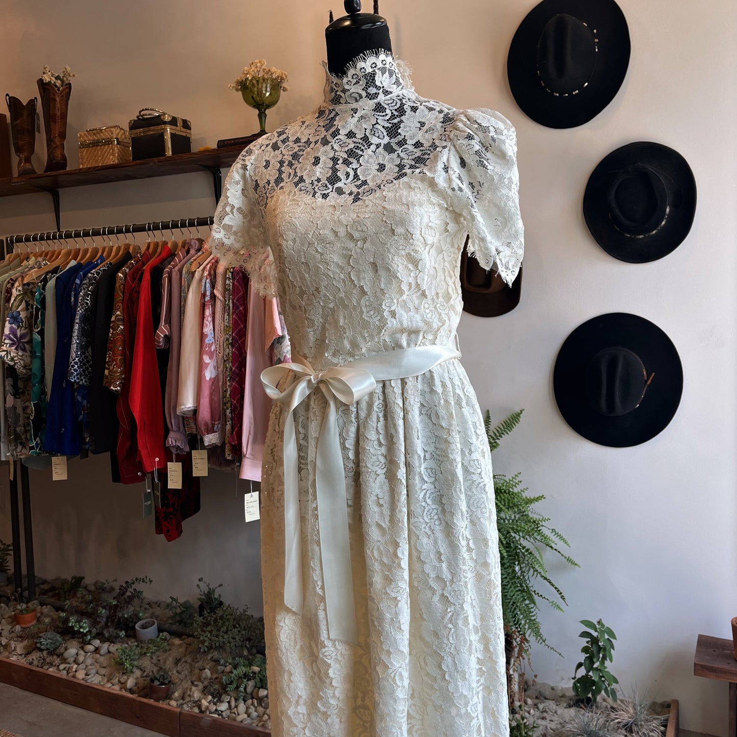 Vintage 70’s Dessy New York Lace White Dress