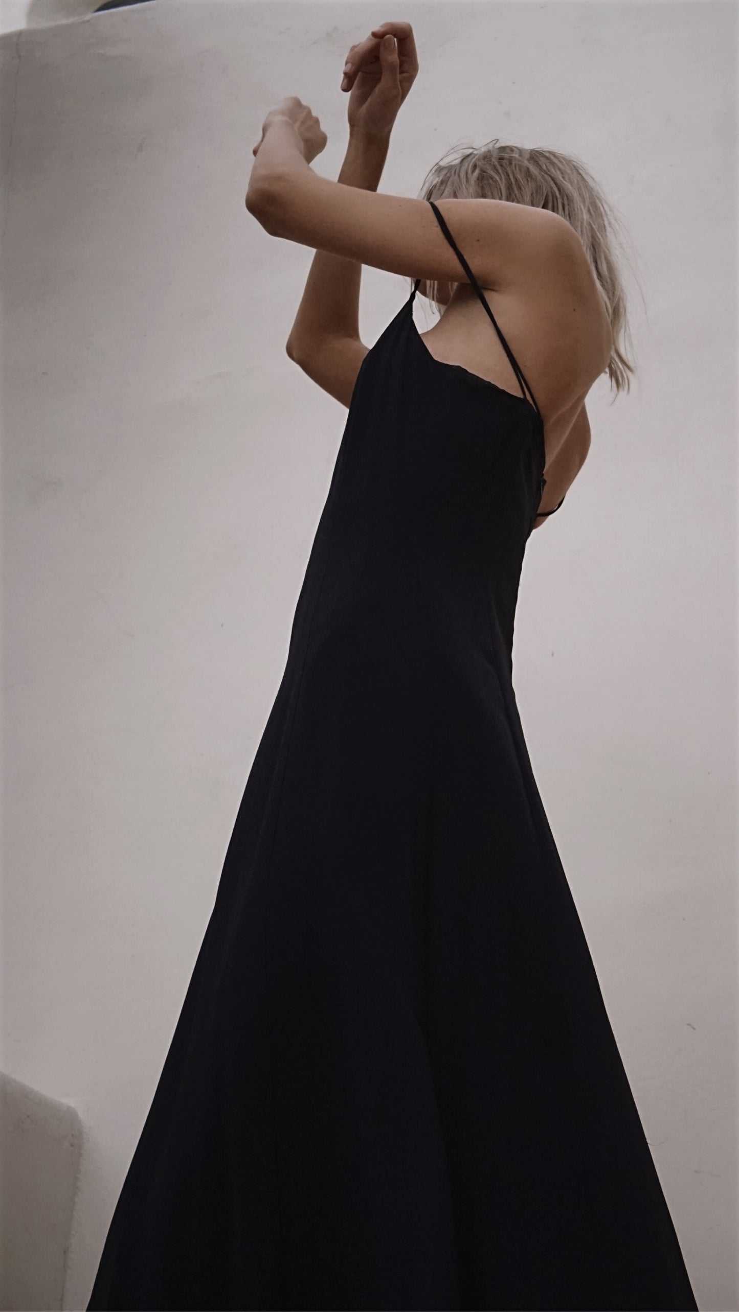 Vintage 90’s I. Magnin Isabel Arden Slip Dress in Navy - SHOP EZRA