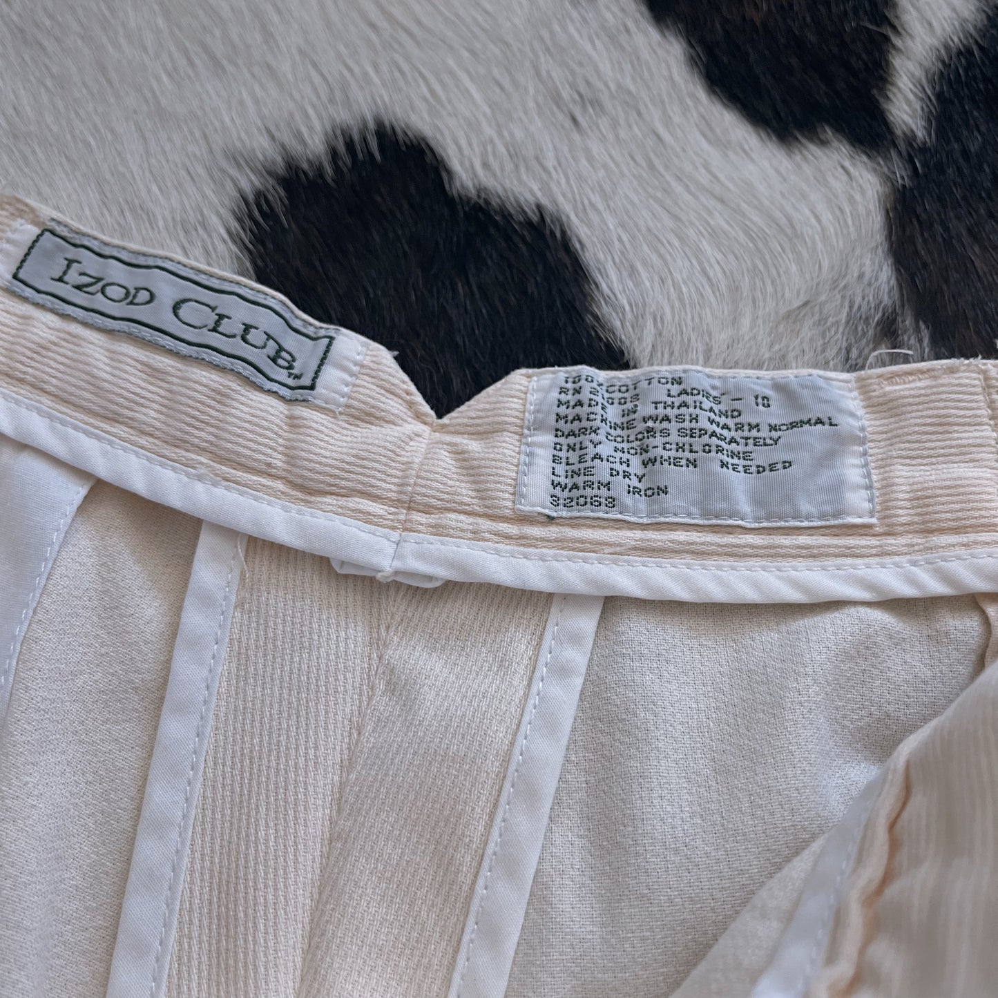 Vintage 80’s Izod Club Corduroy Shorts - SHOP EZRA