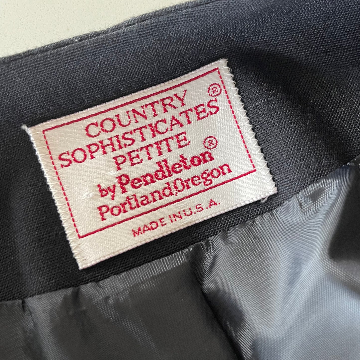 Vintage Country Sophisticates by Pendleton Top - SHOP EZRA