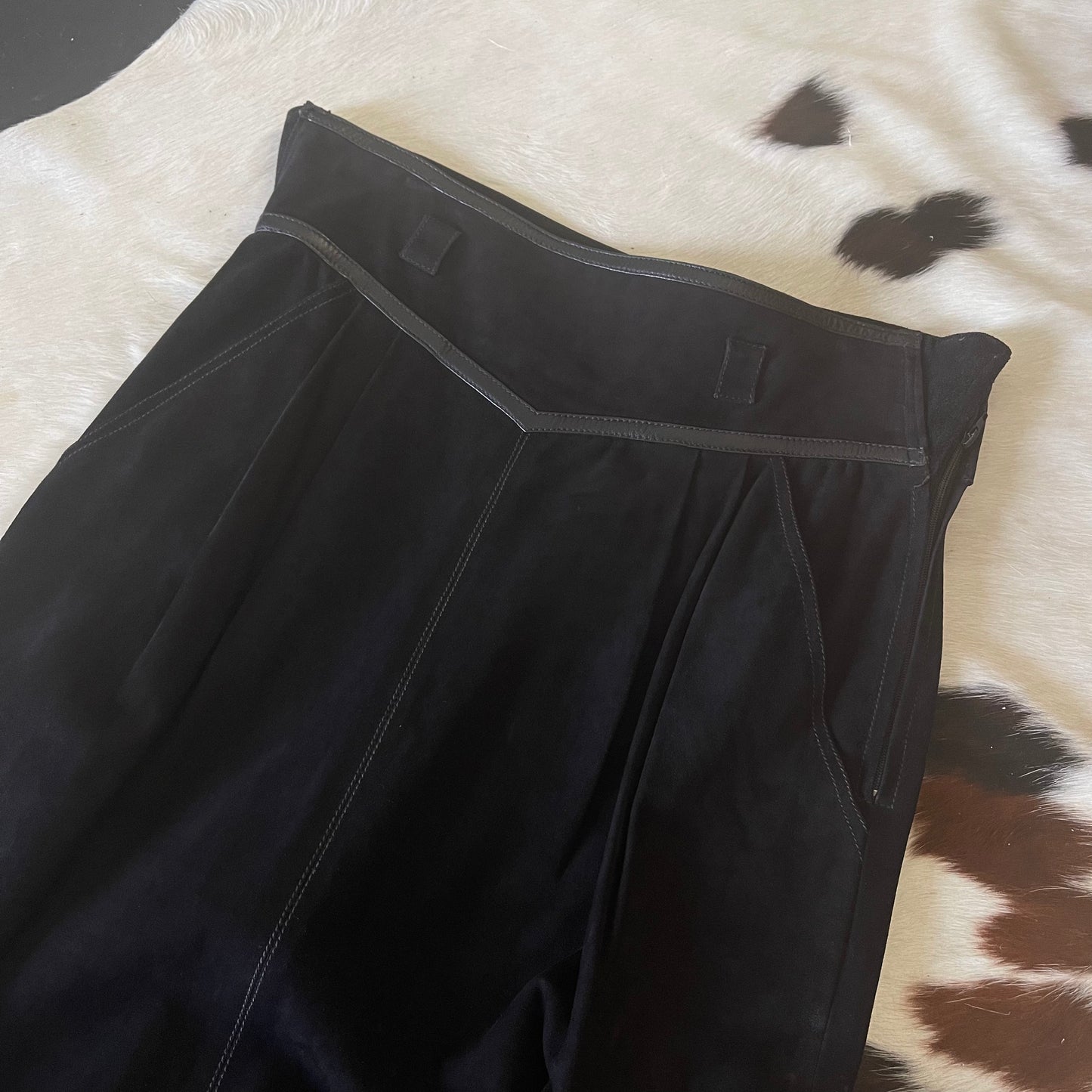 Vintage Gucci Suede Pencil Skirt - Your Vintage Neighbor