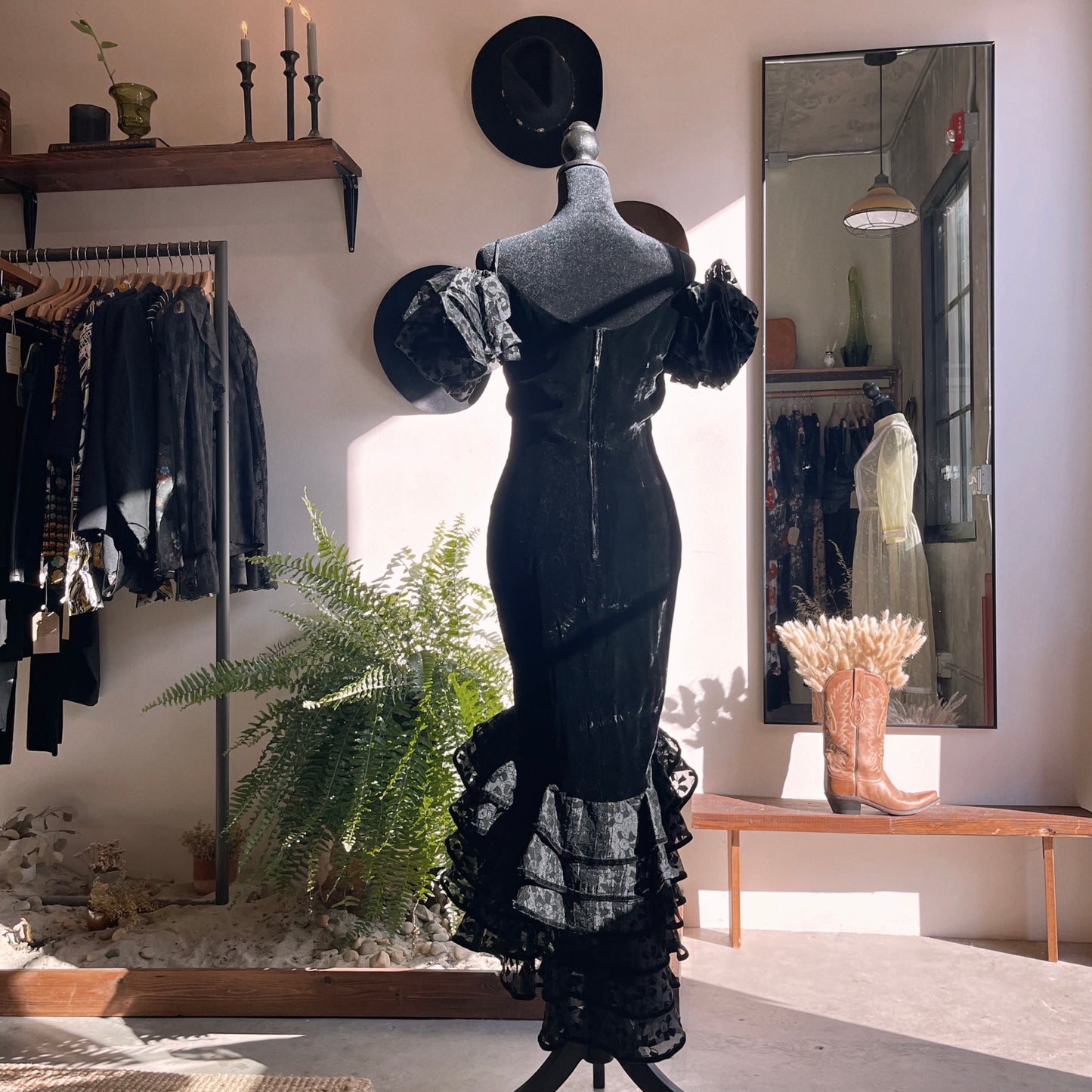 1980s Vintage Pat Richard’s Velvet Dress