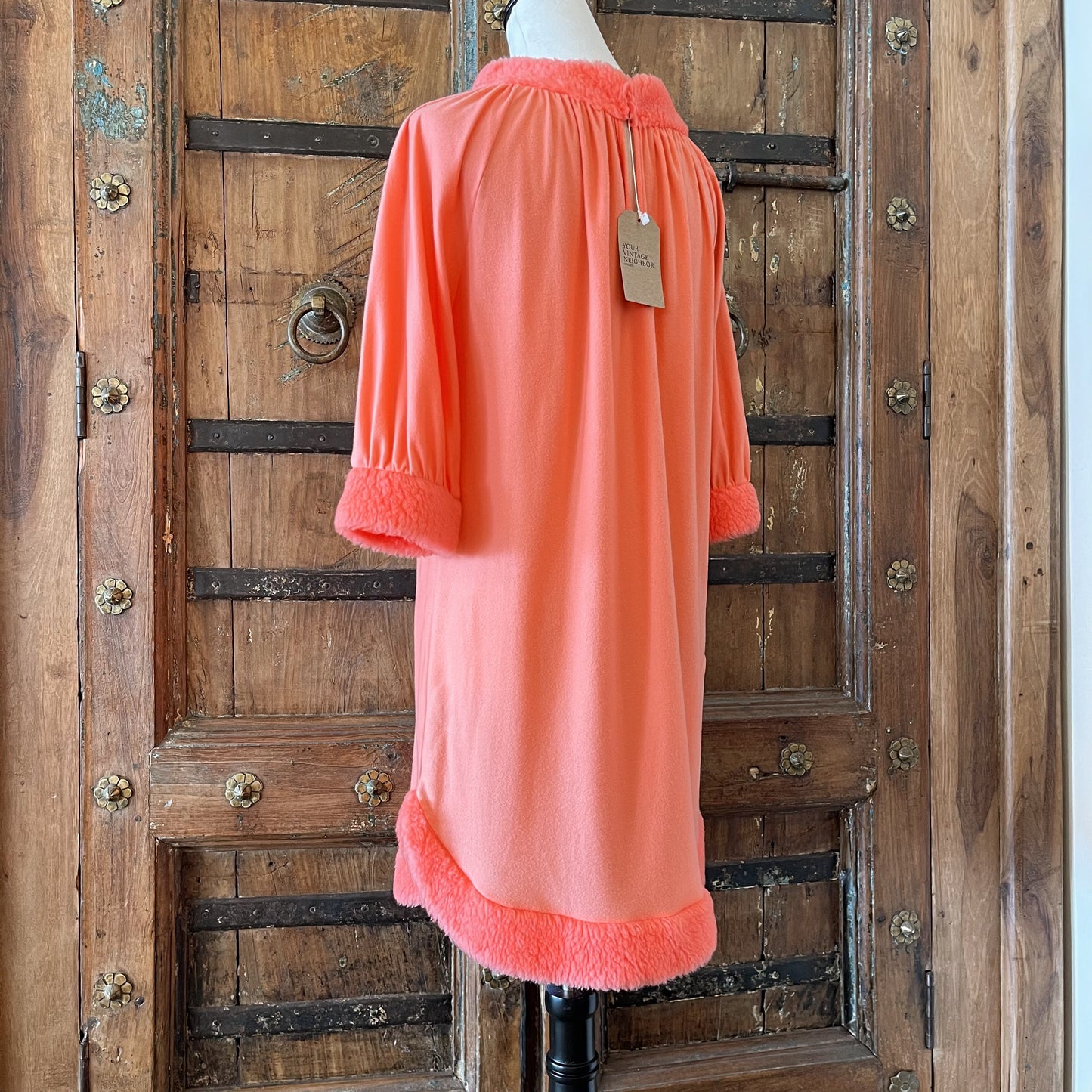 1960s Vintage Dress with Keyhole Back