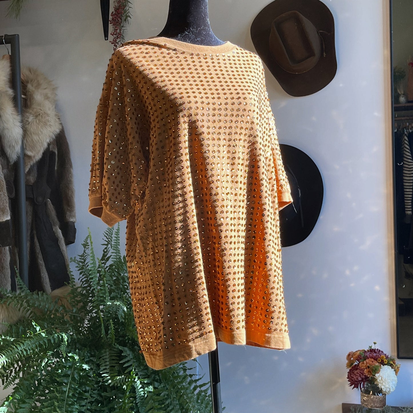 1980s Vintage Bis Bis California Cotton Sequin Tee in Gold