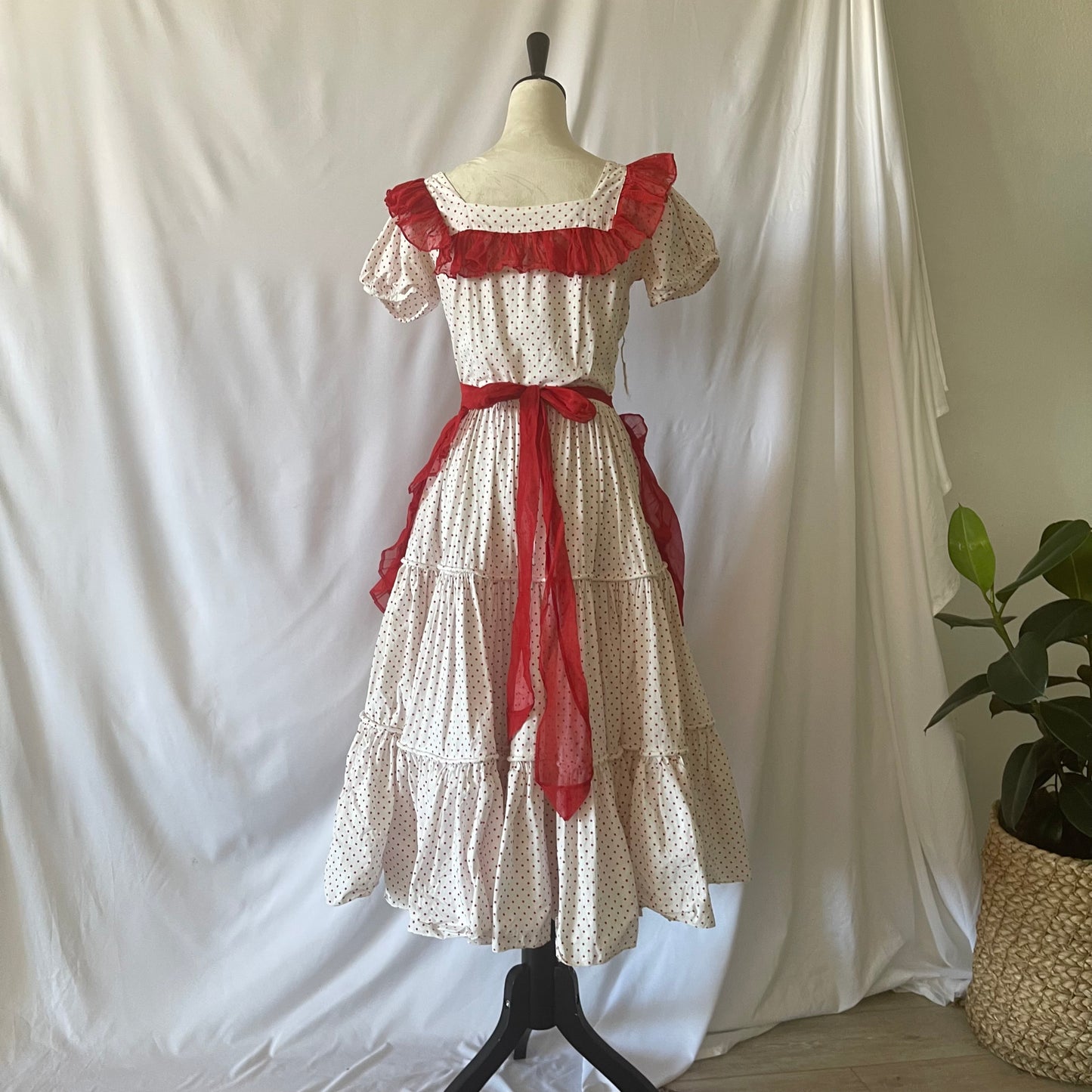 Vintage Cotton Polka Dot Dress Full Circle 1940s