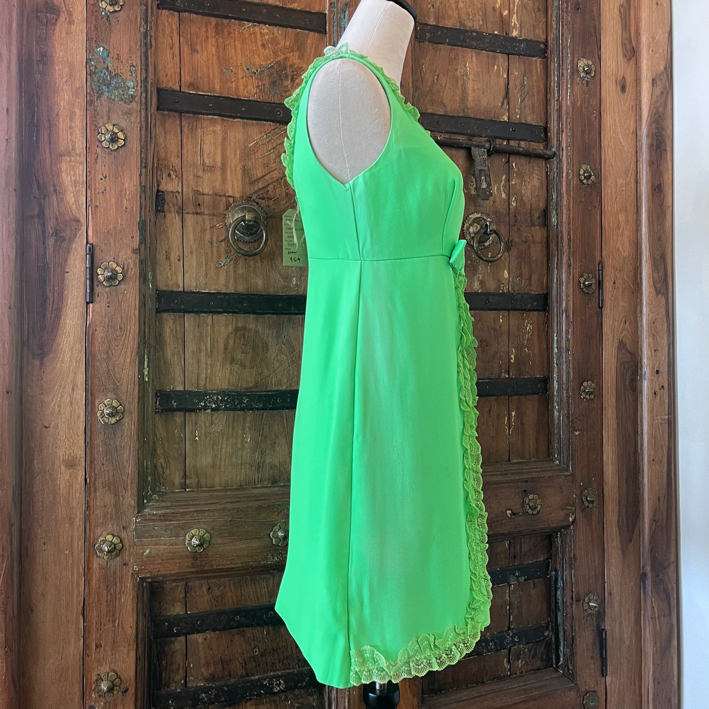 1960s Vintage Ruffle Bow Dress