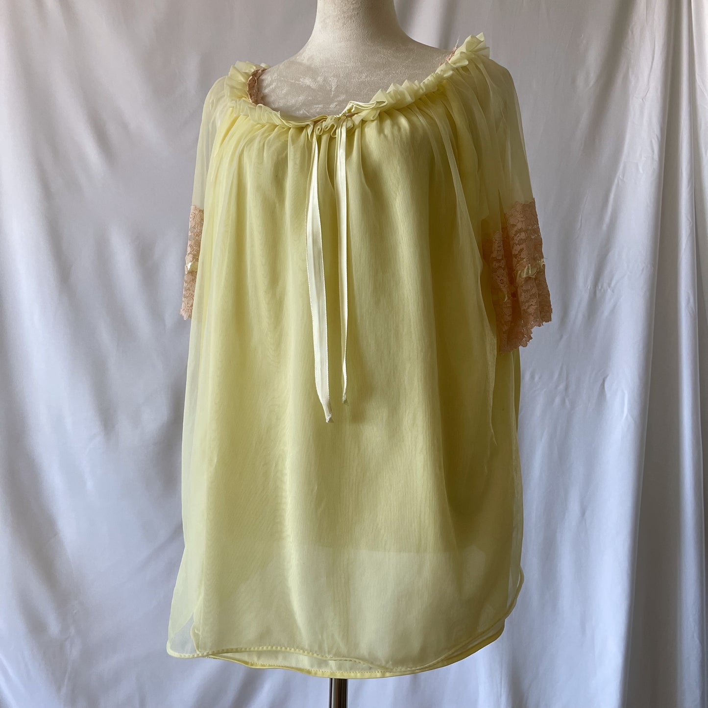 Vintage Babydoll Top Yellow 1960s