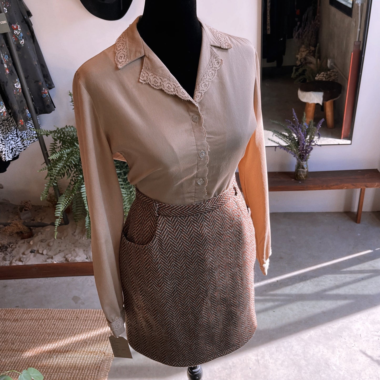 1970s Vintage Tan with Lace Hem Blouse