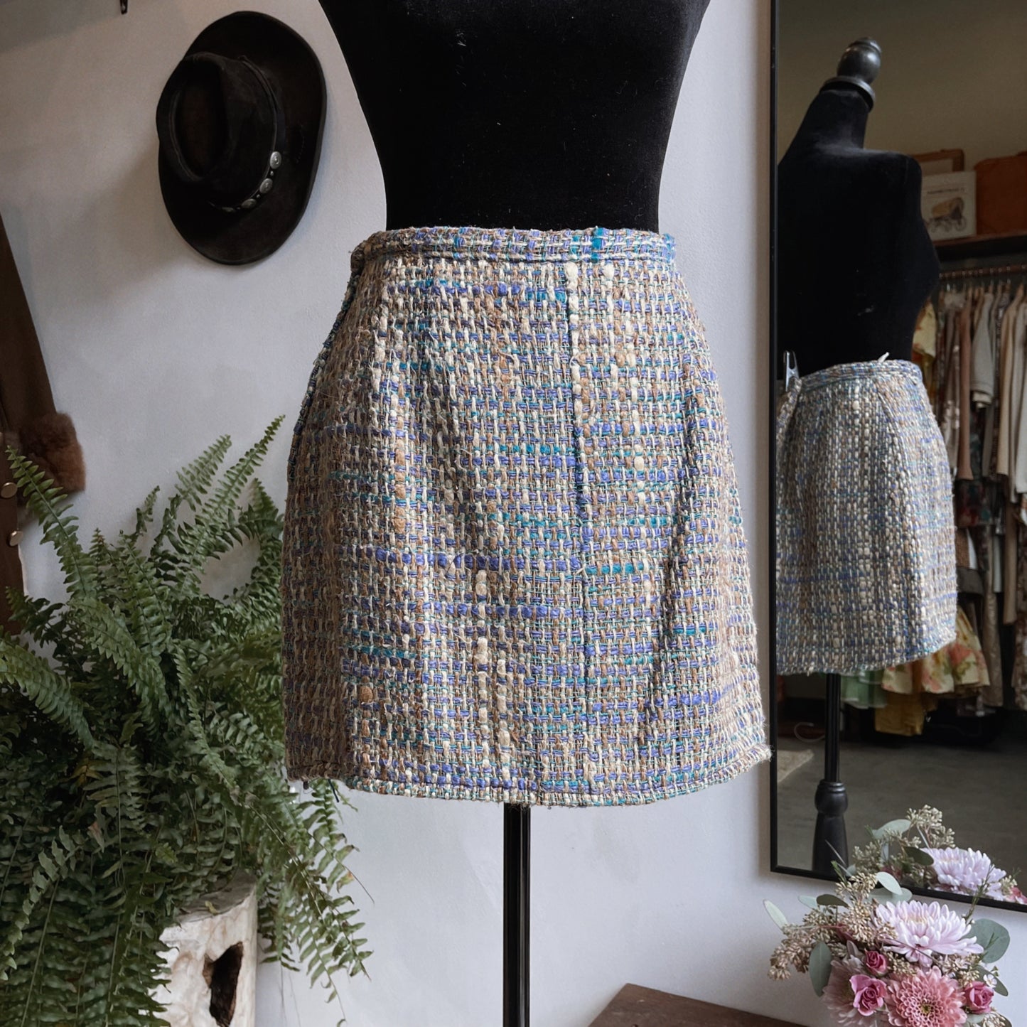1960s Vintage Tweed Mini Skirt Suit Set Damselle New York