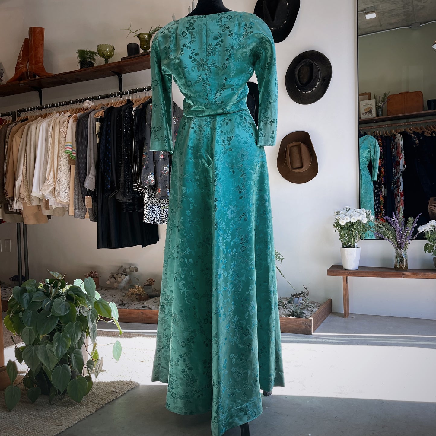 1960s Vintage I. Magnin Dynasty Dress