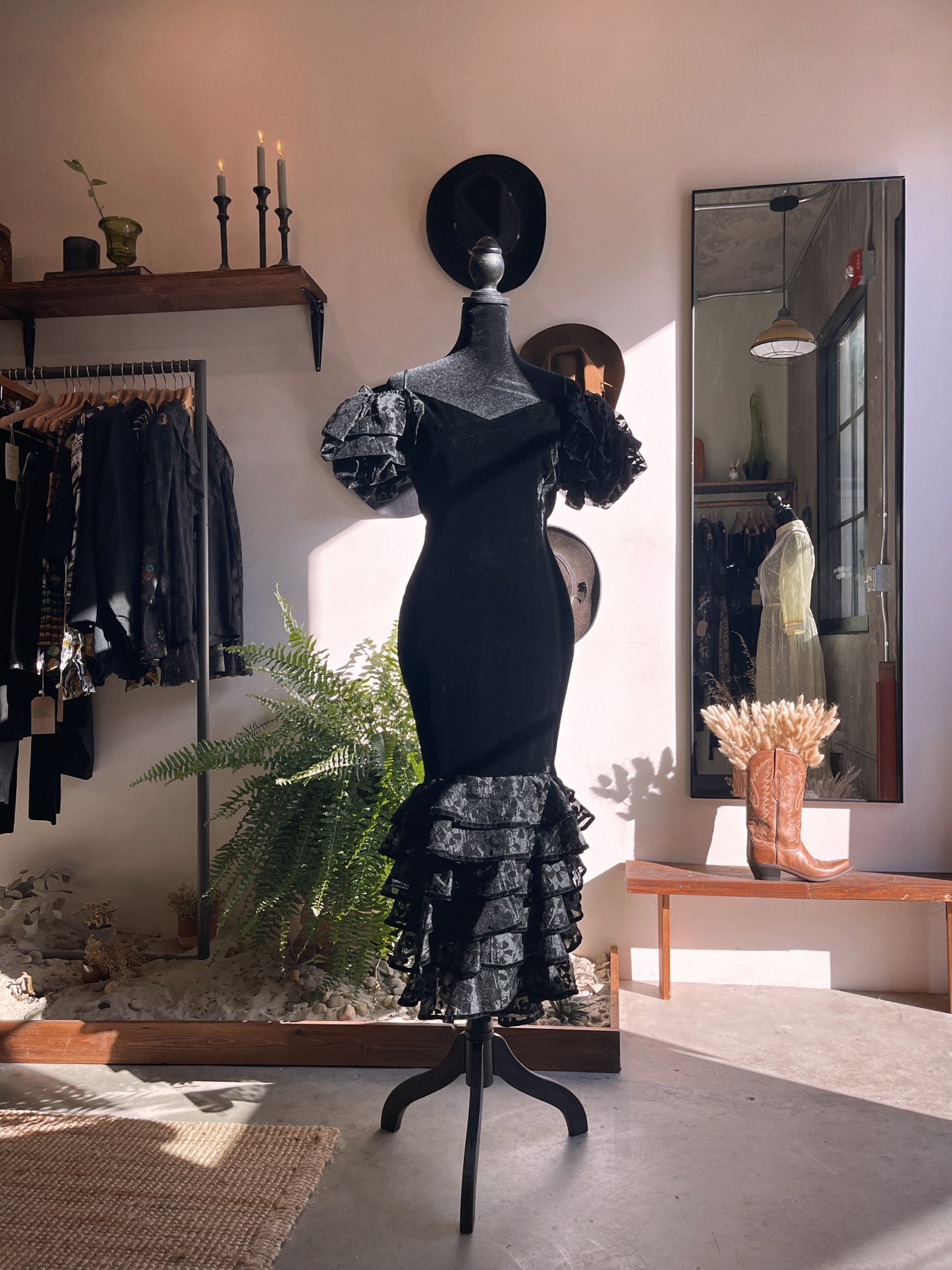 1980s Vintage Pat Richard’s Velvet Dress