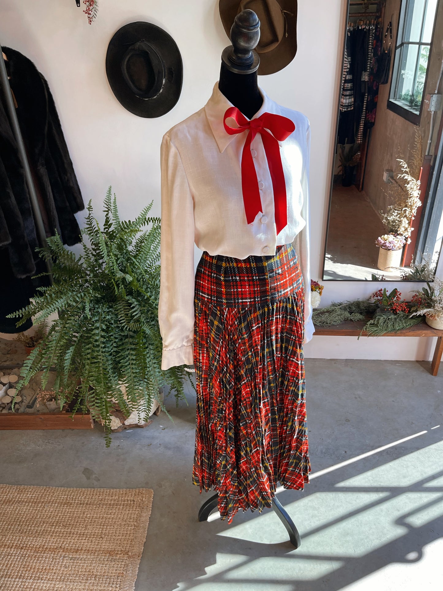 1970s Vintage Dominic Rompollo Plaid Holiday Dress