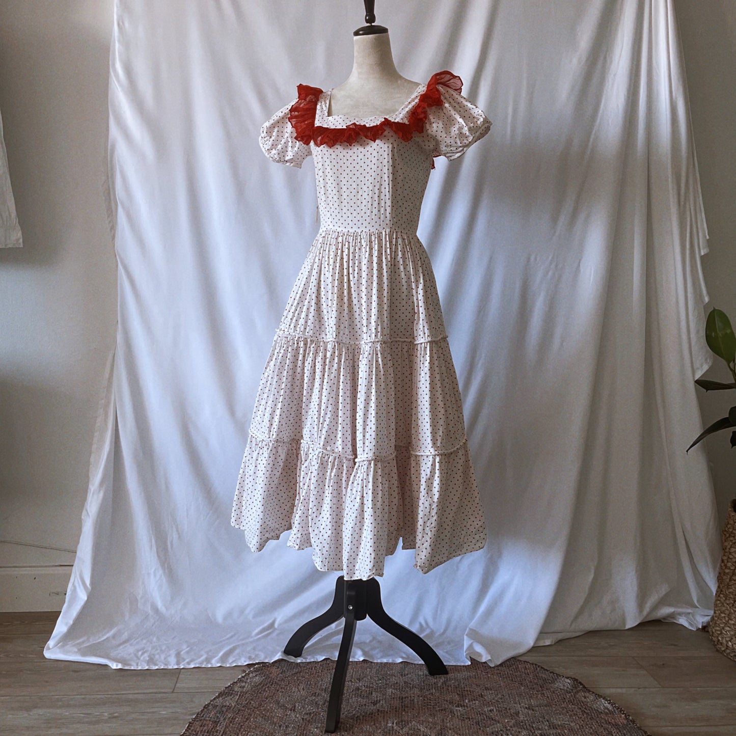 Vintage Cotton Polka Dot Dress Full Circle 1940s
