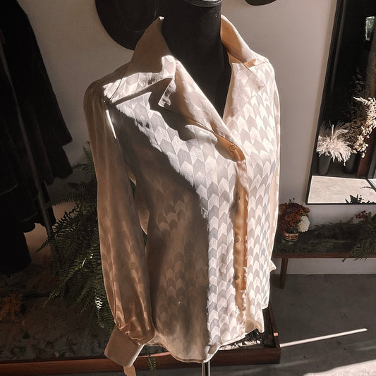 1970s Vintage Ultimo Italy Silk Chevron Blouse