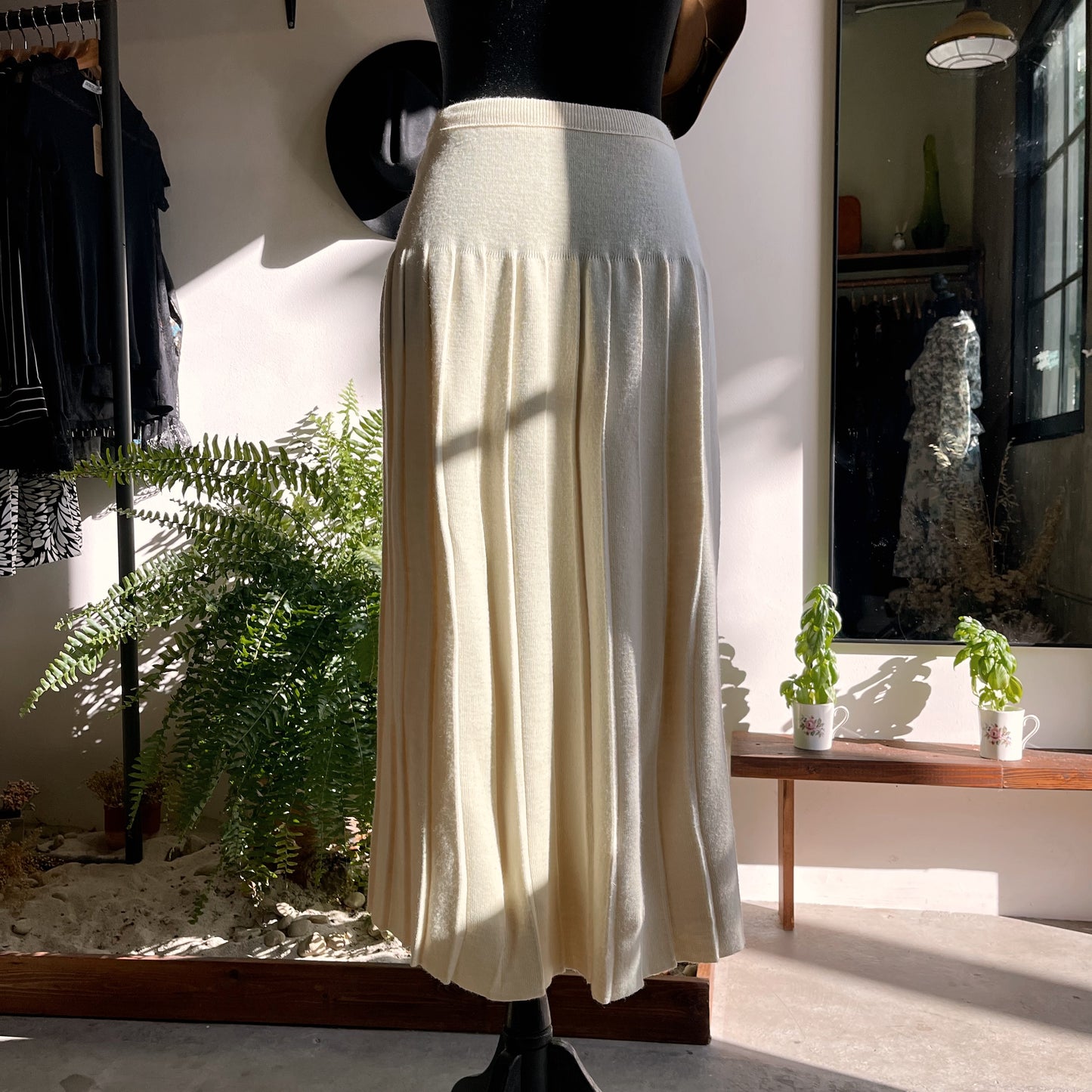 1980s Vintage Rodier Paris Knit Skirt Set