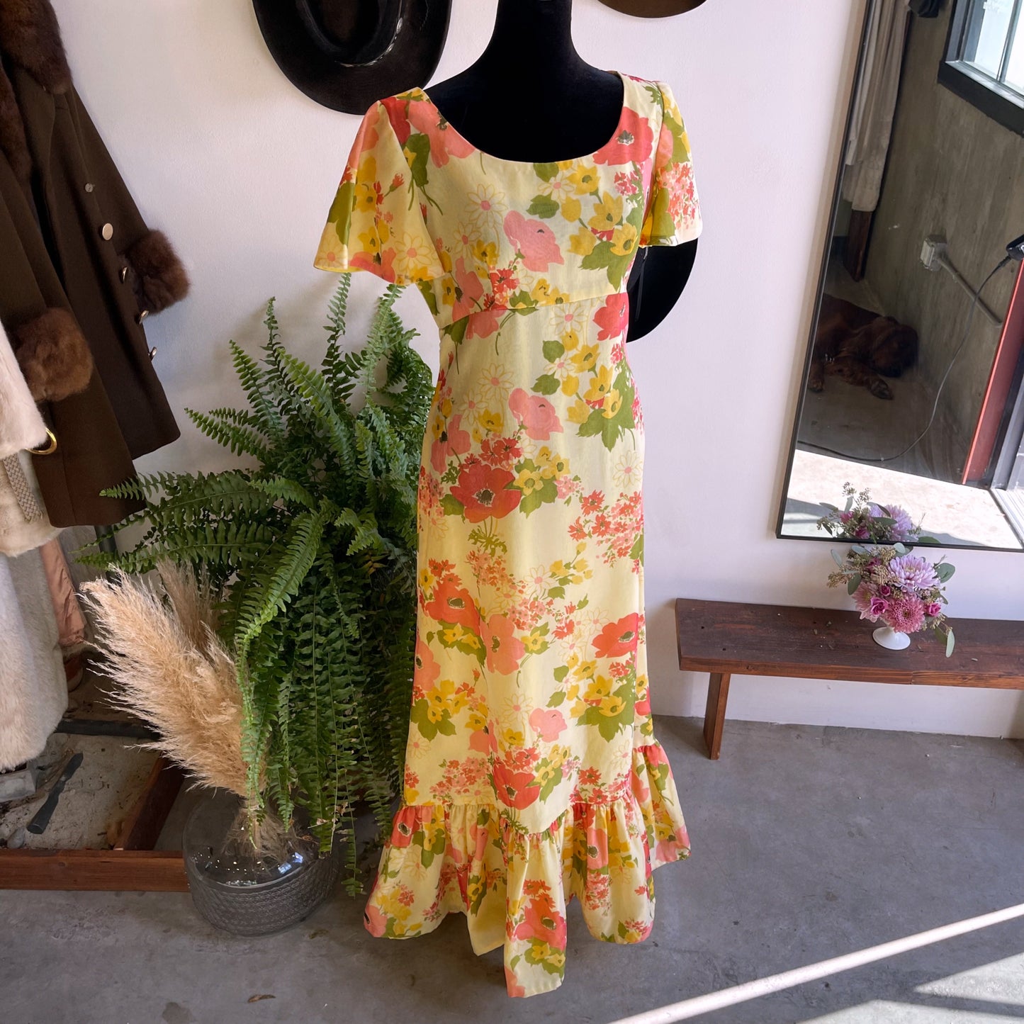 Vintage Floral Flutter Sleeve Dress