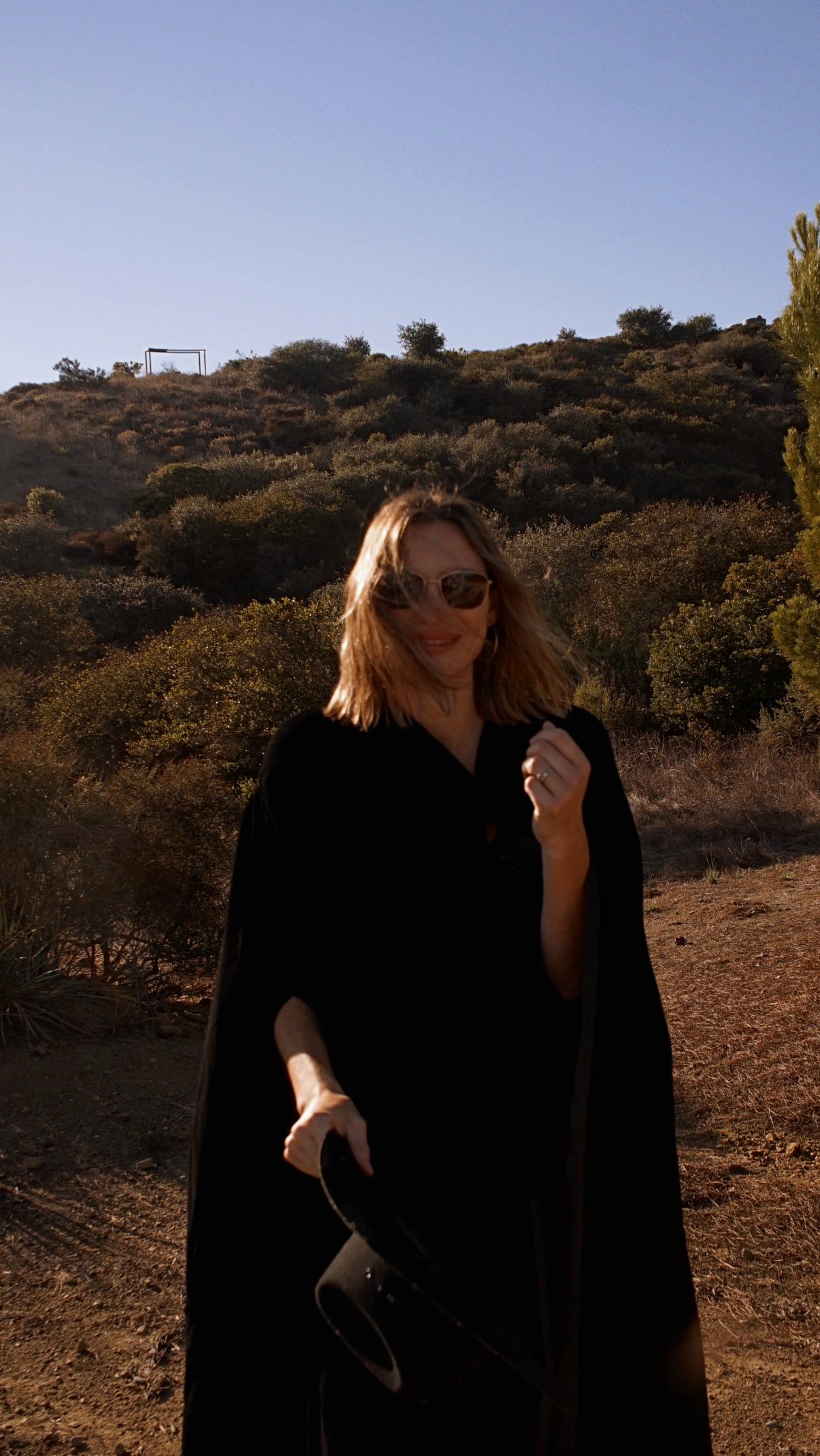 1980s Vintage Murray Arbeid I. Magnin Velvet Cape