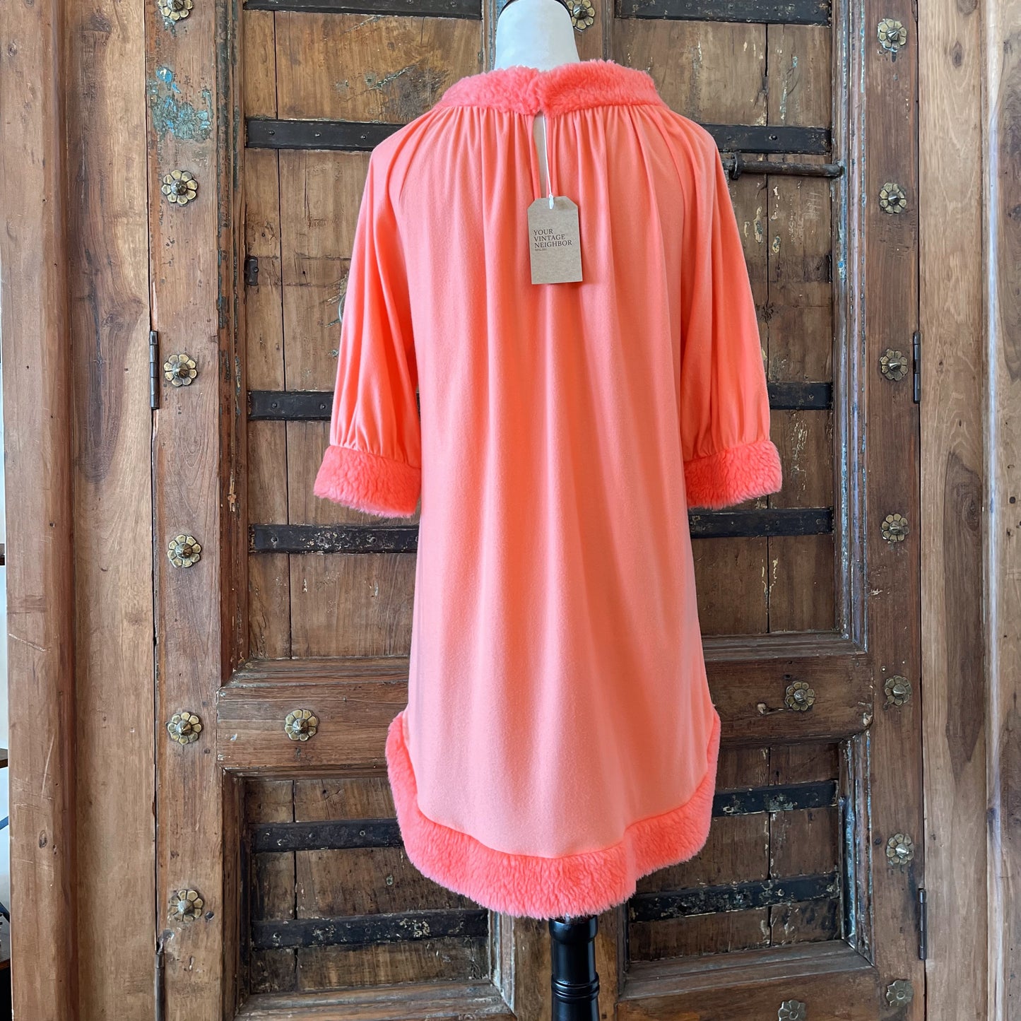 1960s Vintage Dress with Keyhole Back