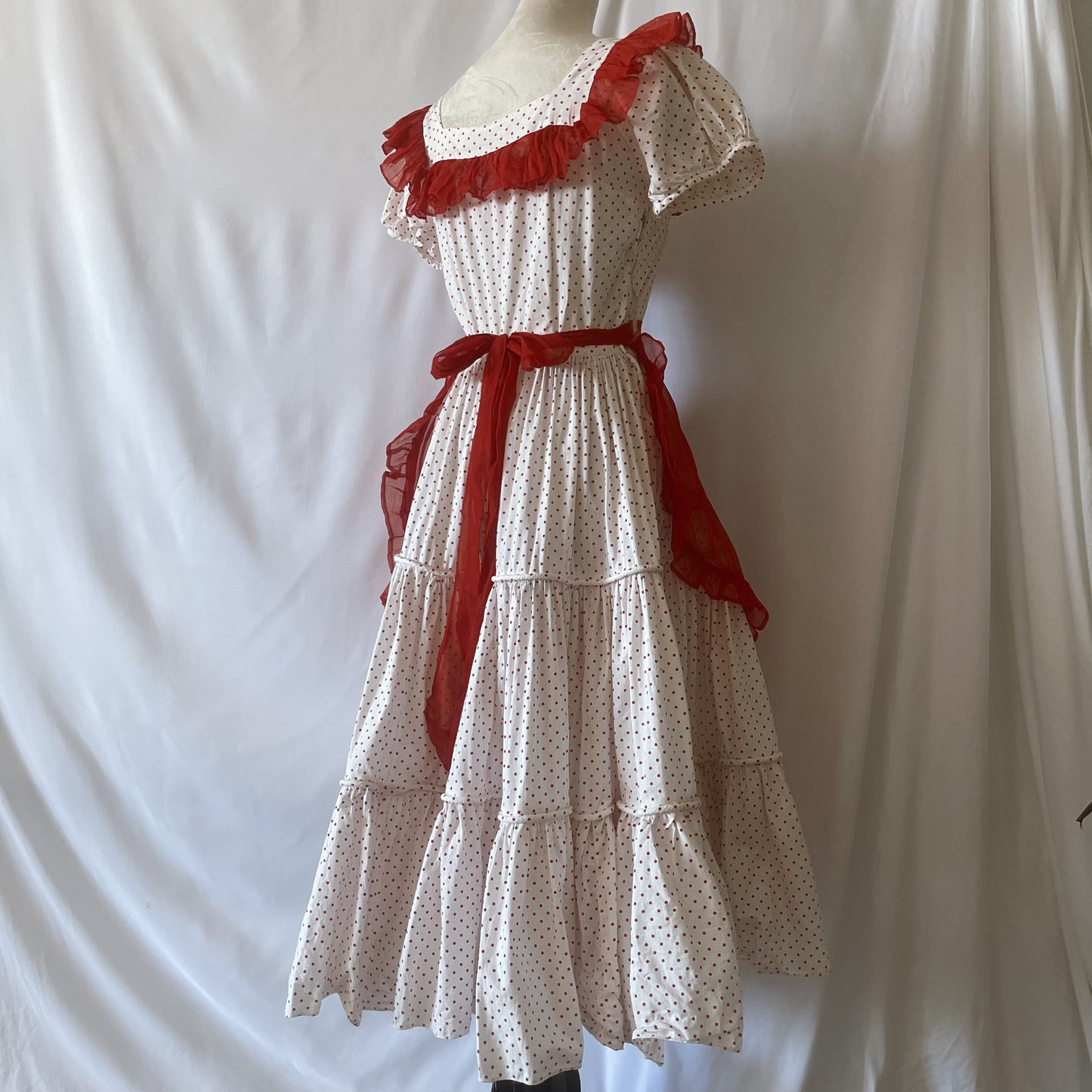 Vintage Cotton Polka Dot Dress Full Circle 1940s