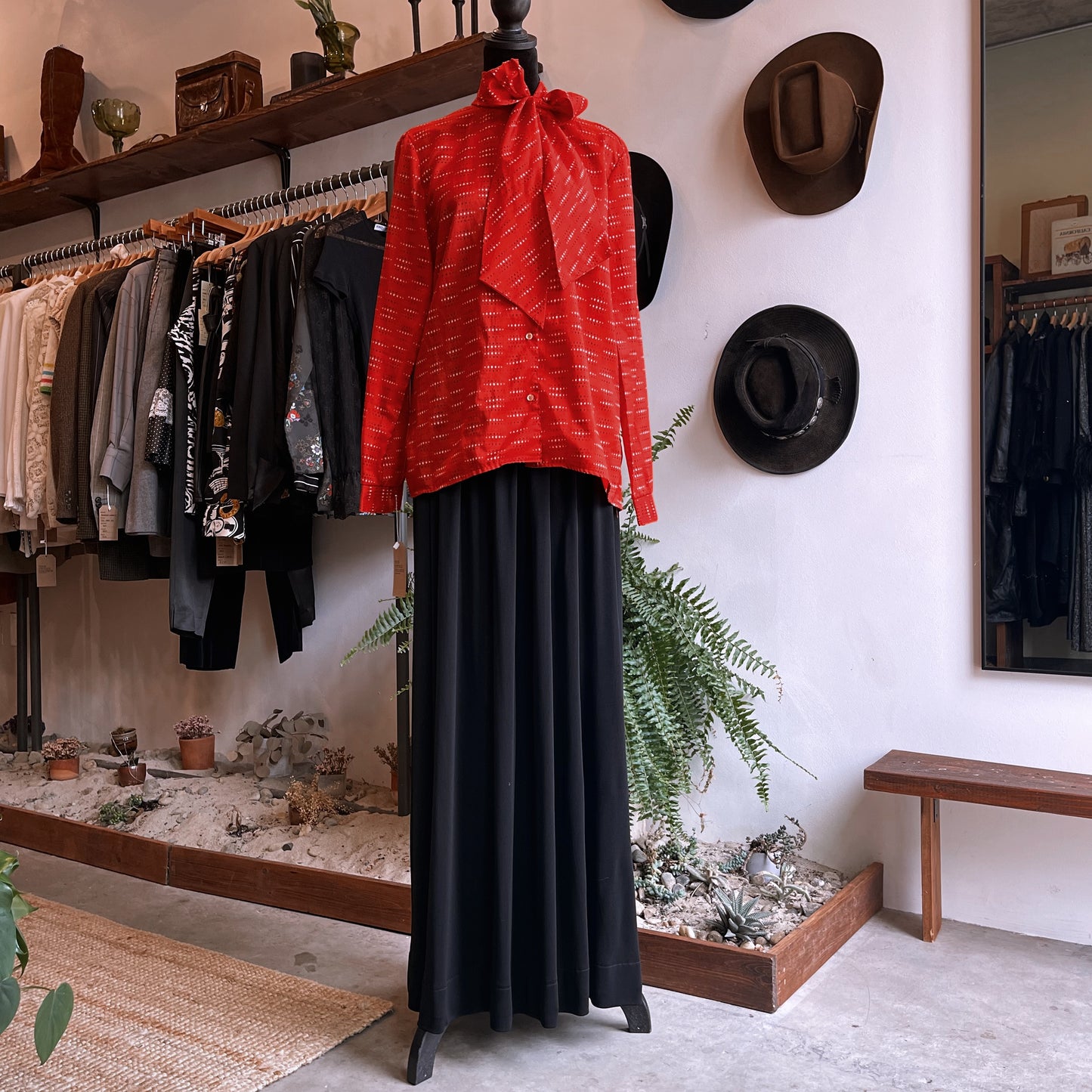 1970s Vintage Country Suburbans Blouse