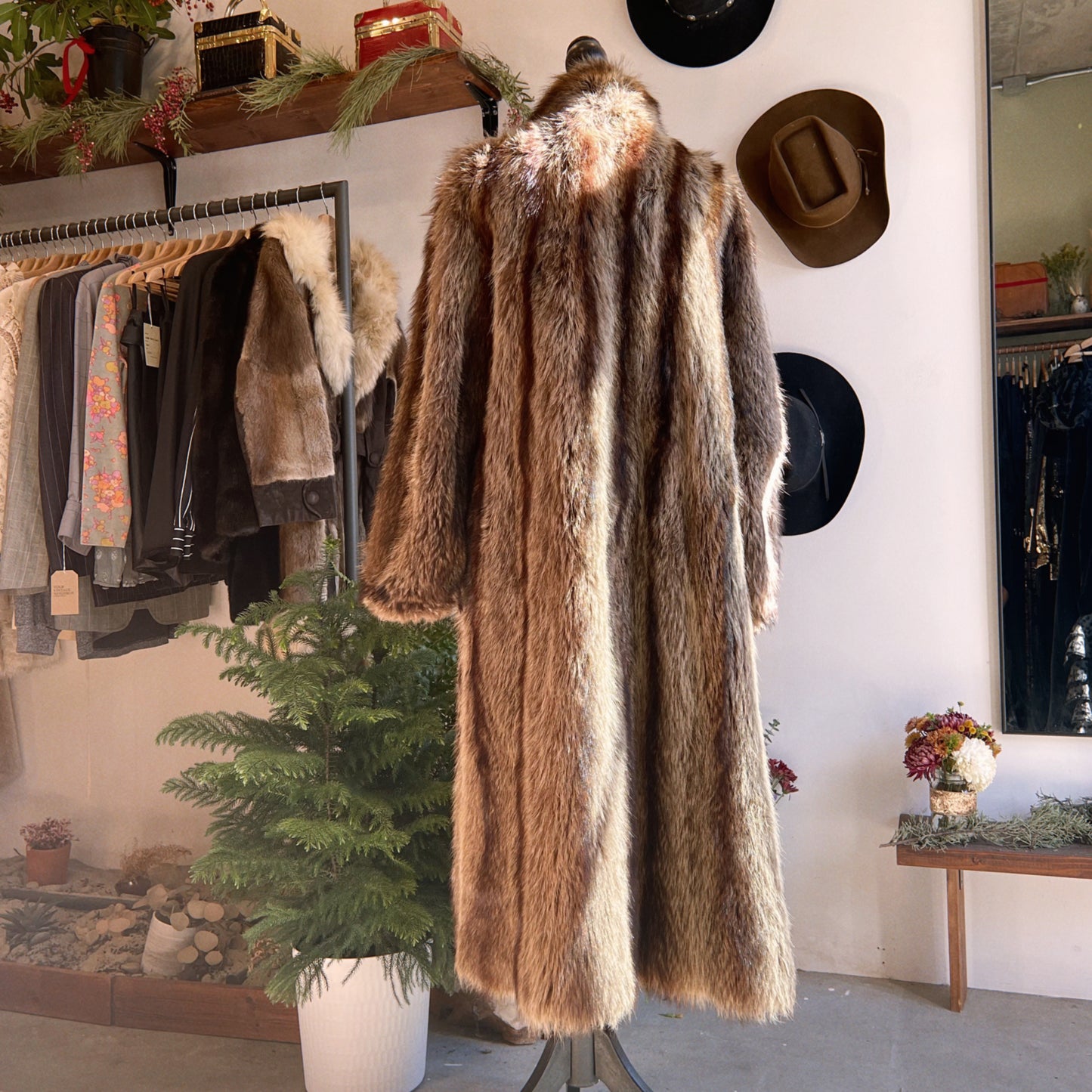 RESERVED / Vintage Givenchy Haute Fourrures Raccoon Fur Coat