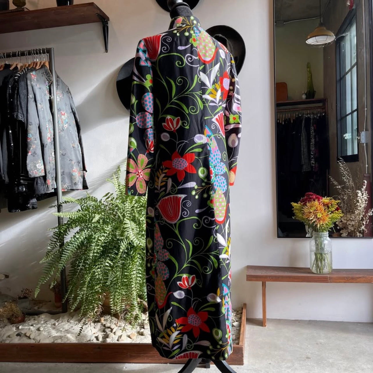1970s Vintage I Magnin Dynasty Cheongsam Dress