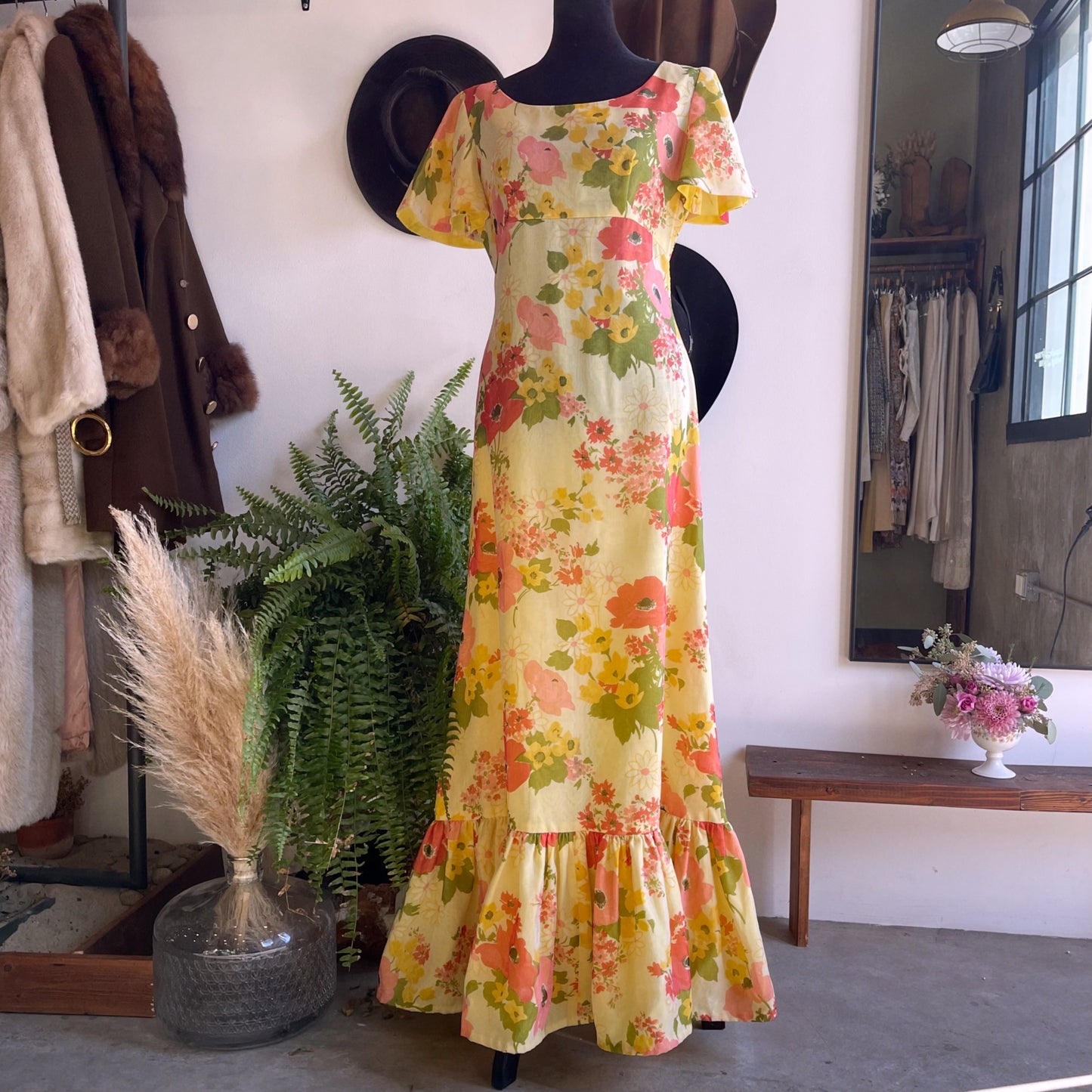 Vintage Floral Flutter Sleeve Dress