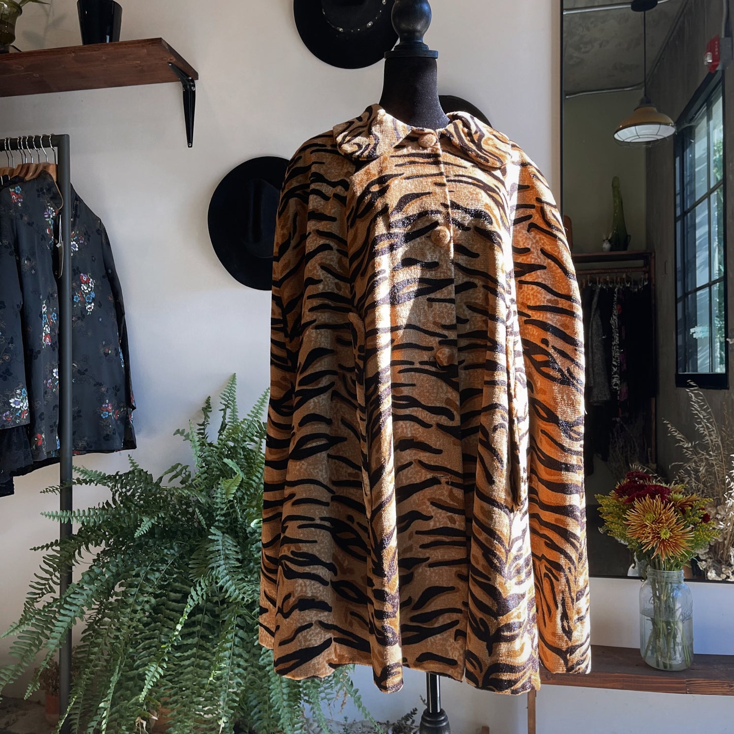 1960s Vintage Animal Print Cape