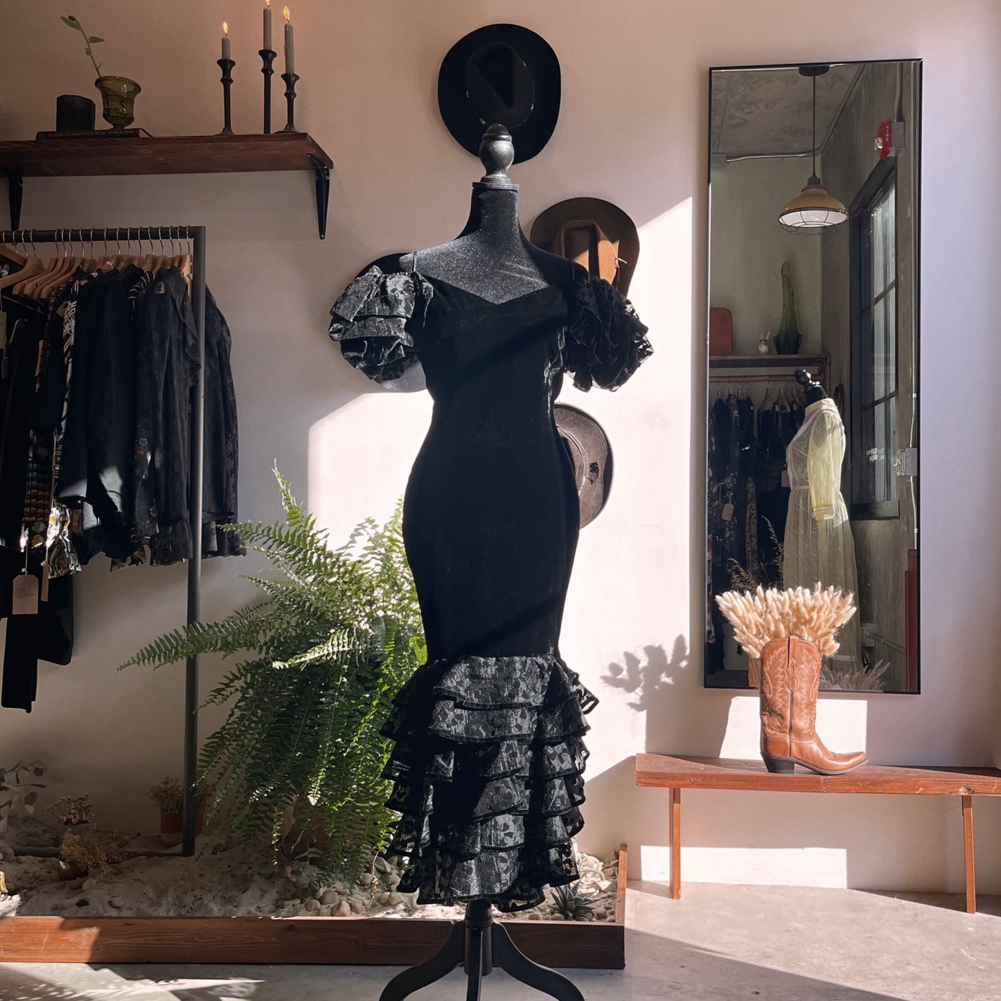 1980s Vintage Pat Richard’s Velvet Dress