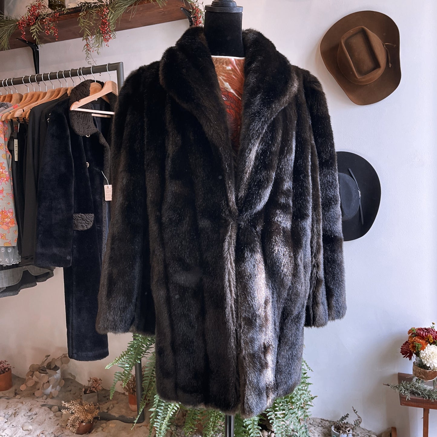 1970s Vintage Lilli Ann for Adolph Schuman Faux Fur Coat
