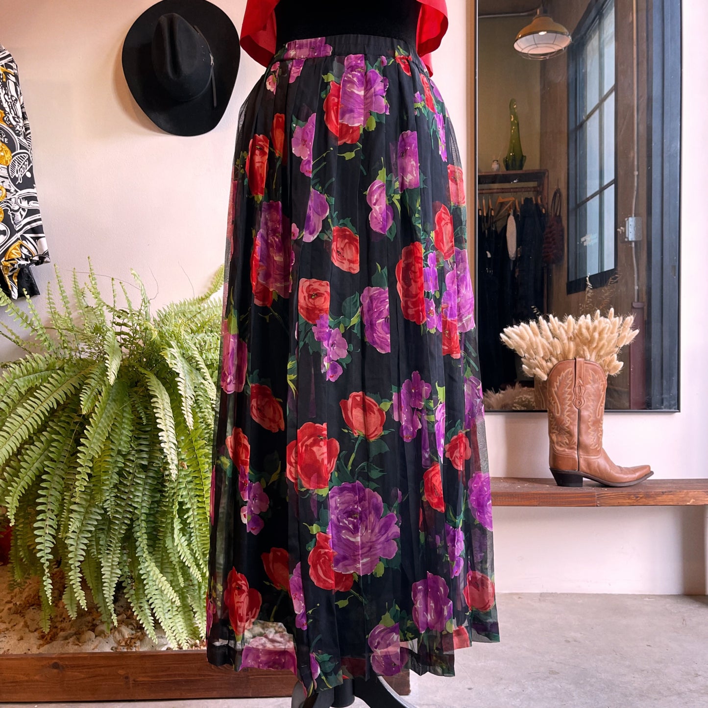 1990’s Vintage Floral Silk Fill Length Skirt