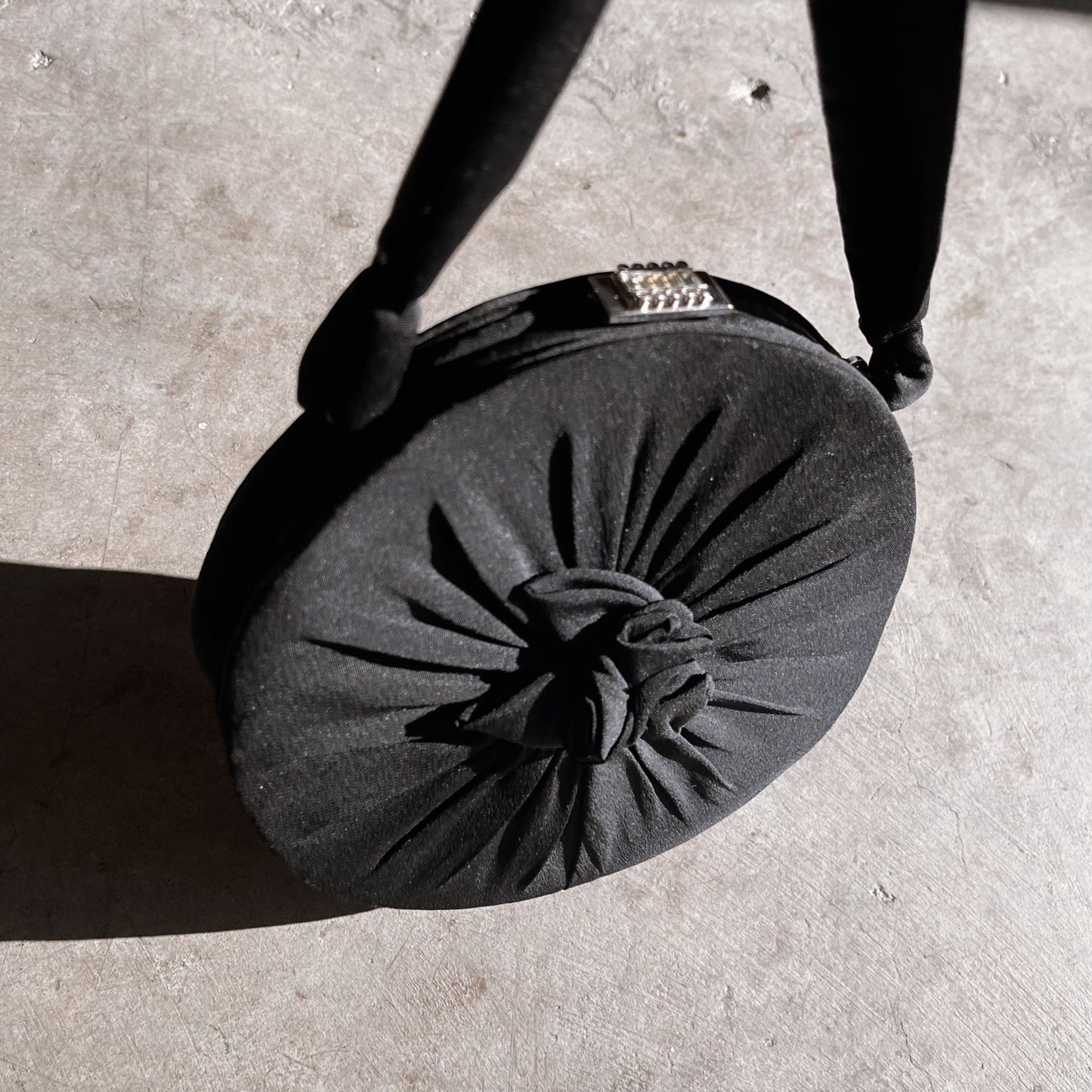1960s Vintage Rosebud Circle Bag
