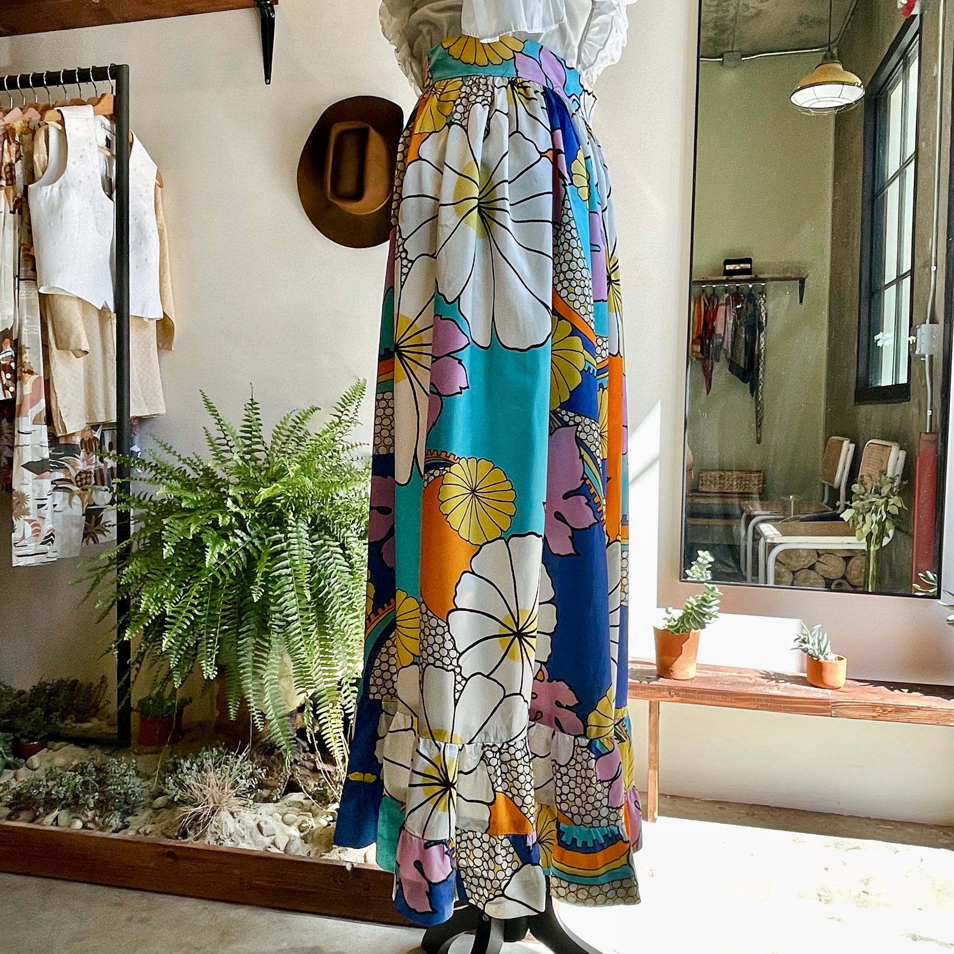 Vintage 70’s Floral Full Circle Skirt - Your Vintage Neighbor