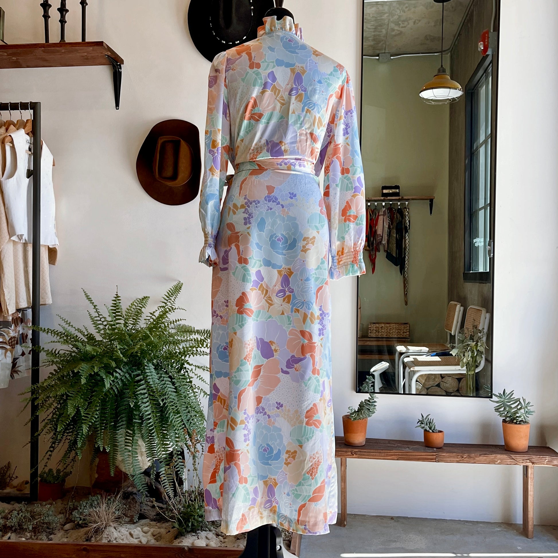christian dior silk dressing gown Vintage Christian Dior Padded Dressing Gown
