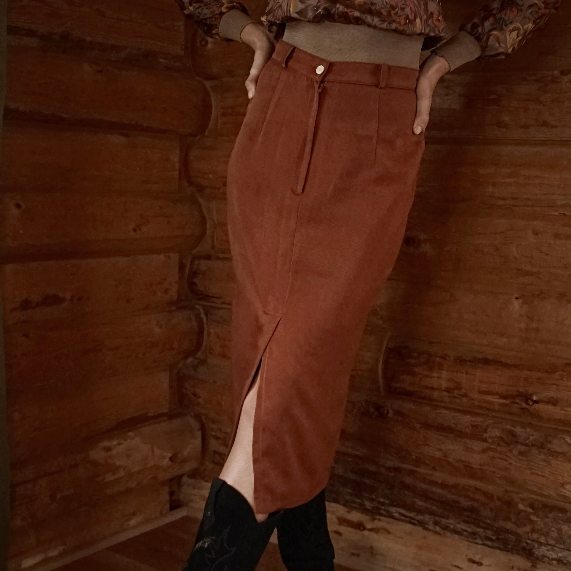 Vintage Fashion Collections Midi Skirt 70’s - SHOP EZRA