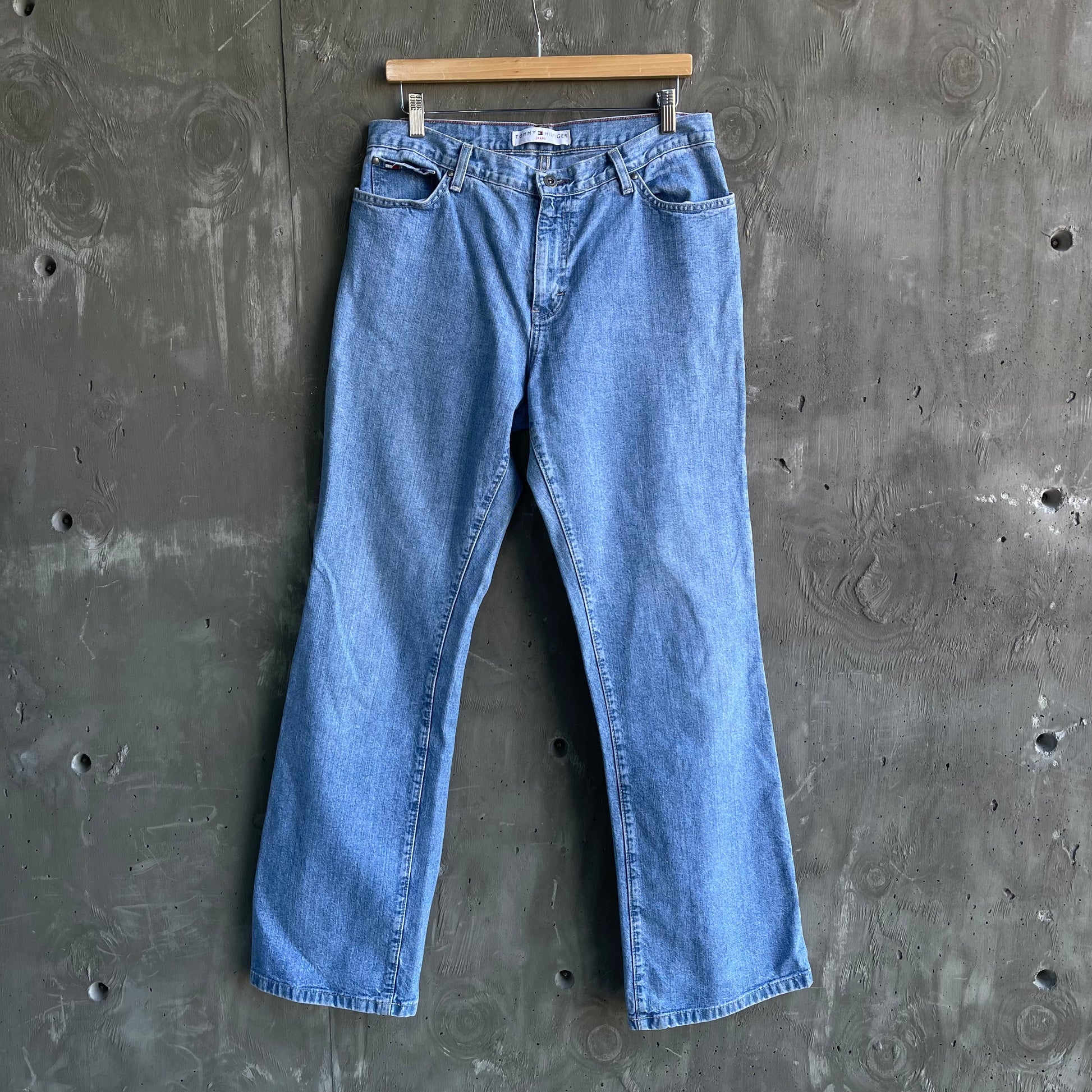 Vintage 90’s Y2K Tommy Hilfiger Jeans - SHOP EZRA